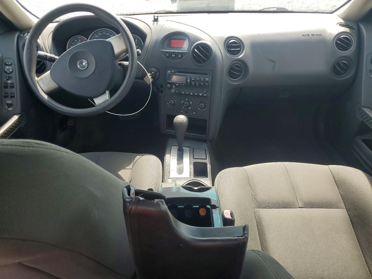 2005 Pontiac Grand Prix Серебряный vin: 2G2WP522651177931