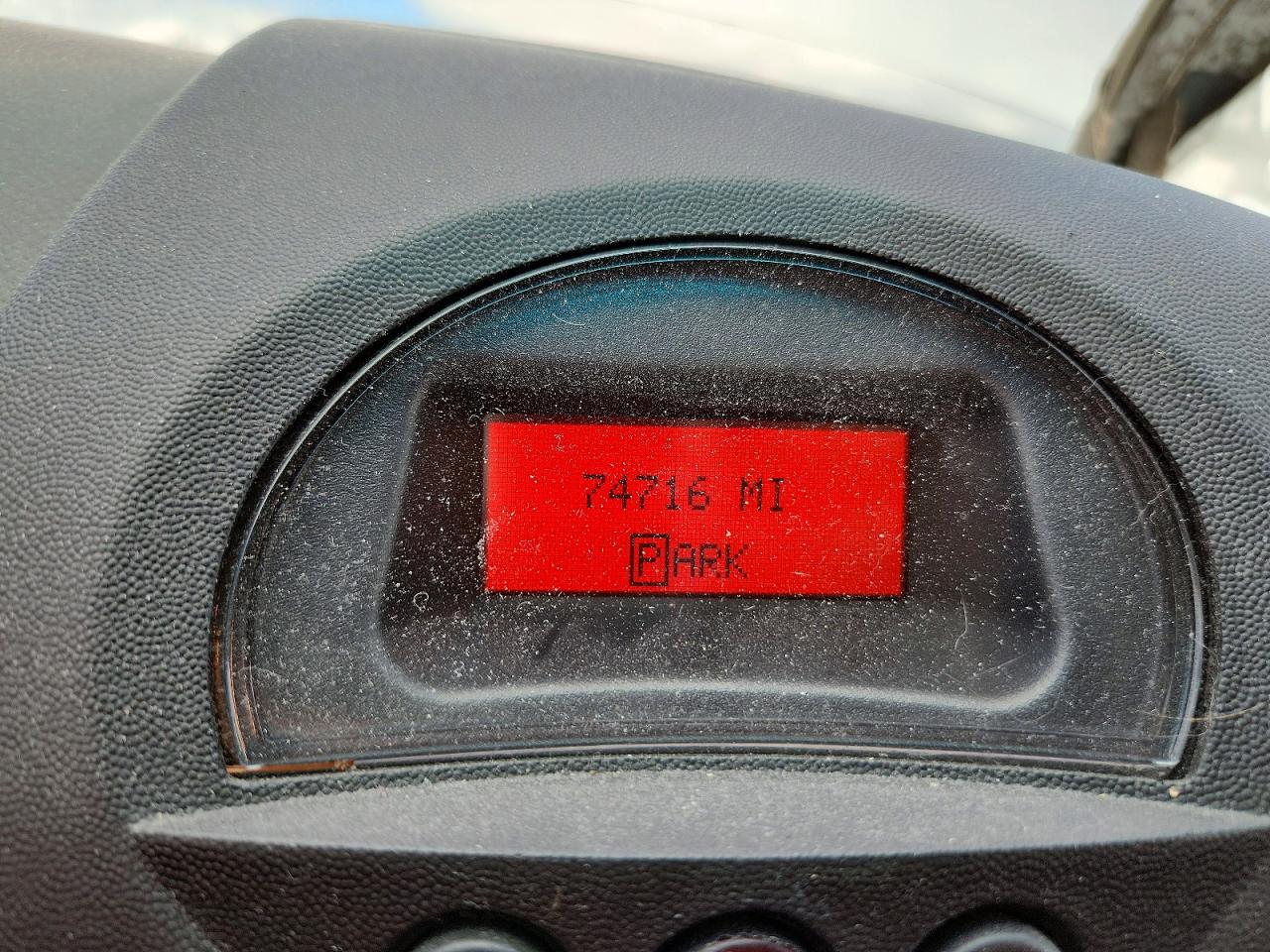 2005 Pontiac Grand Prix Silver vin: 2G2WP542851309181