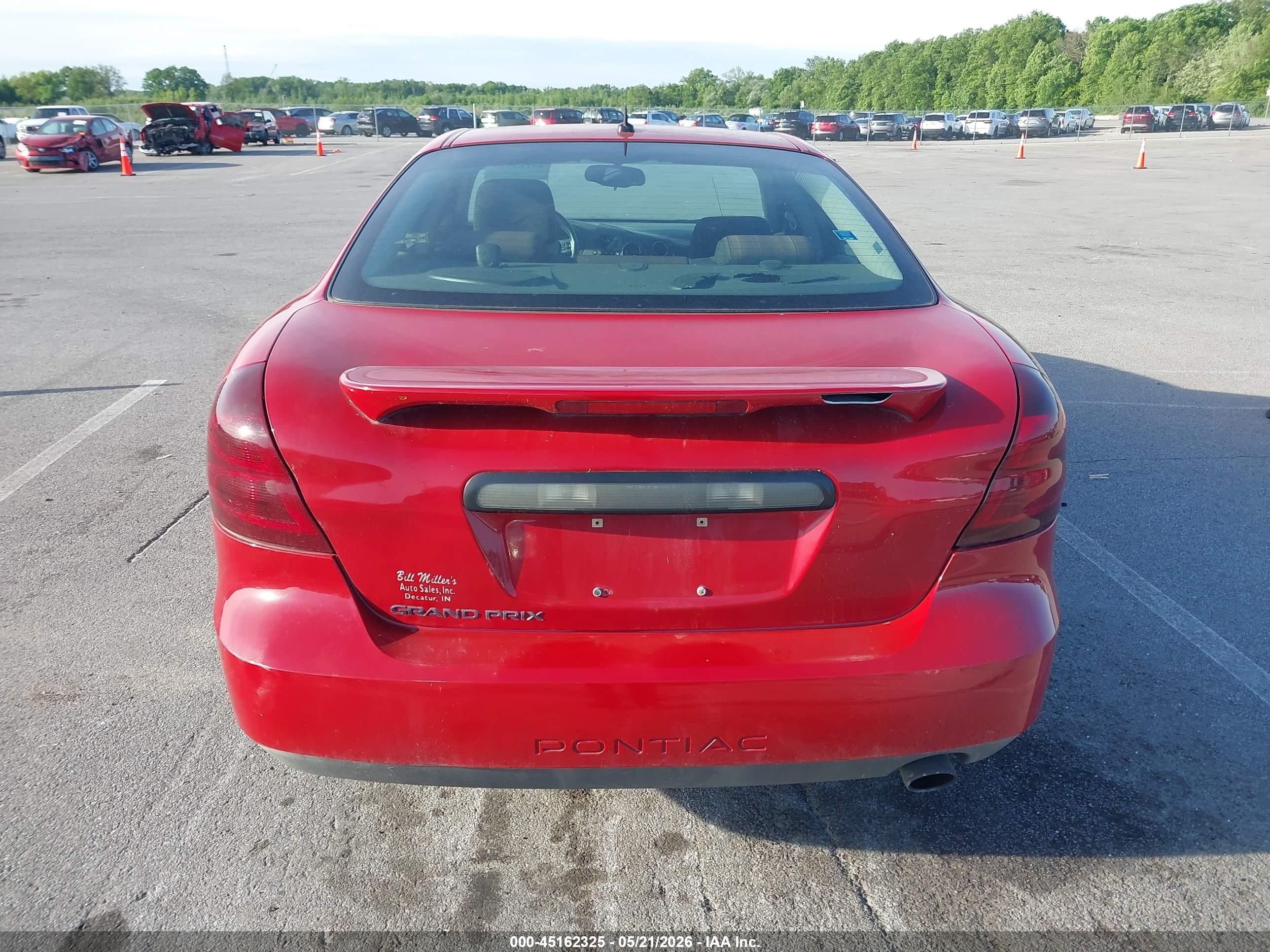 2007 Pontiac Grand Prix   Красный vin: 2G2WP552071129713