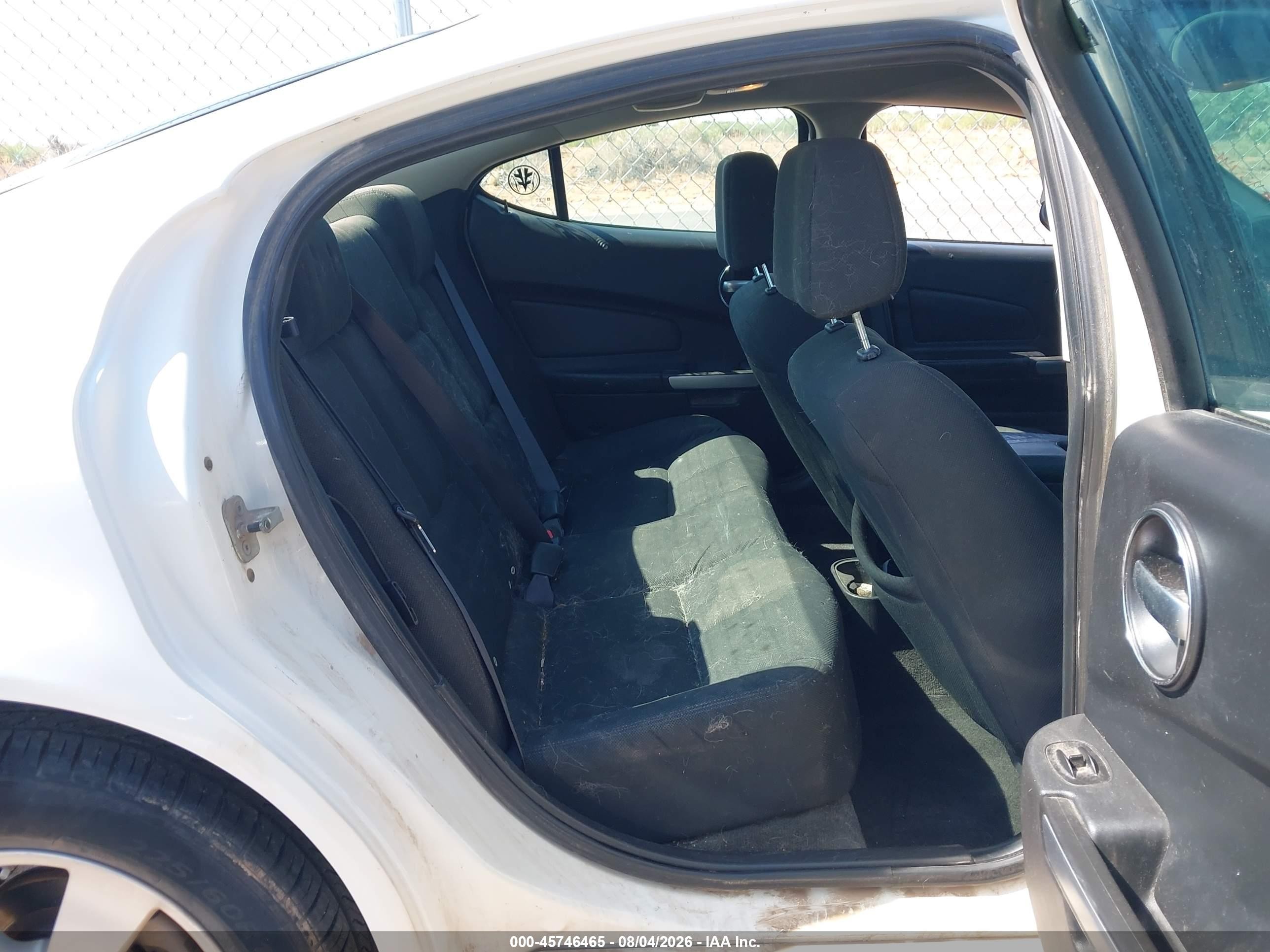 2007 Pontiac Grand Prix   White vin: 2G2WP552071149007