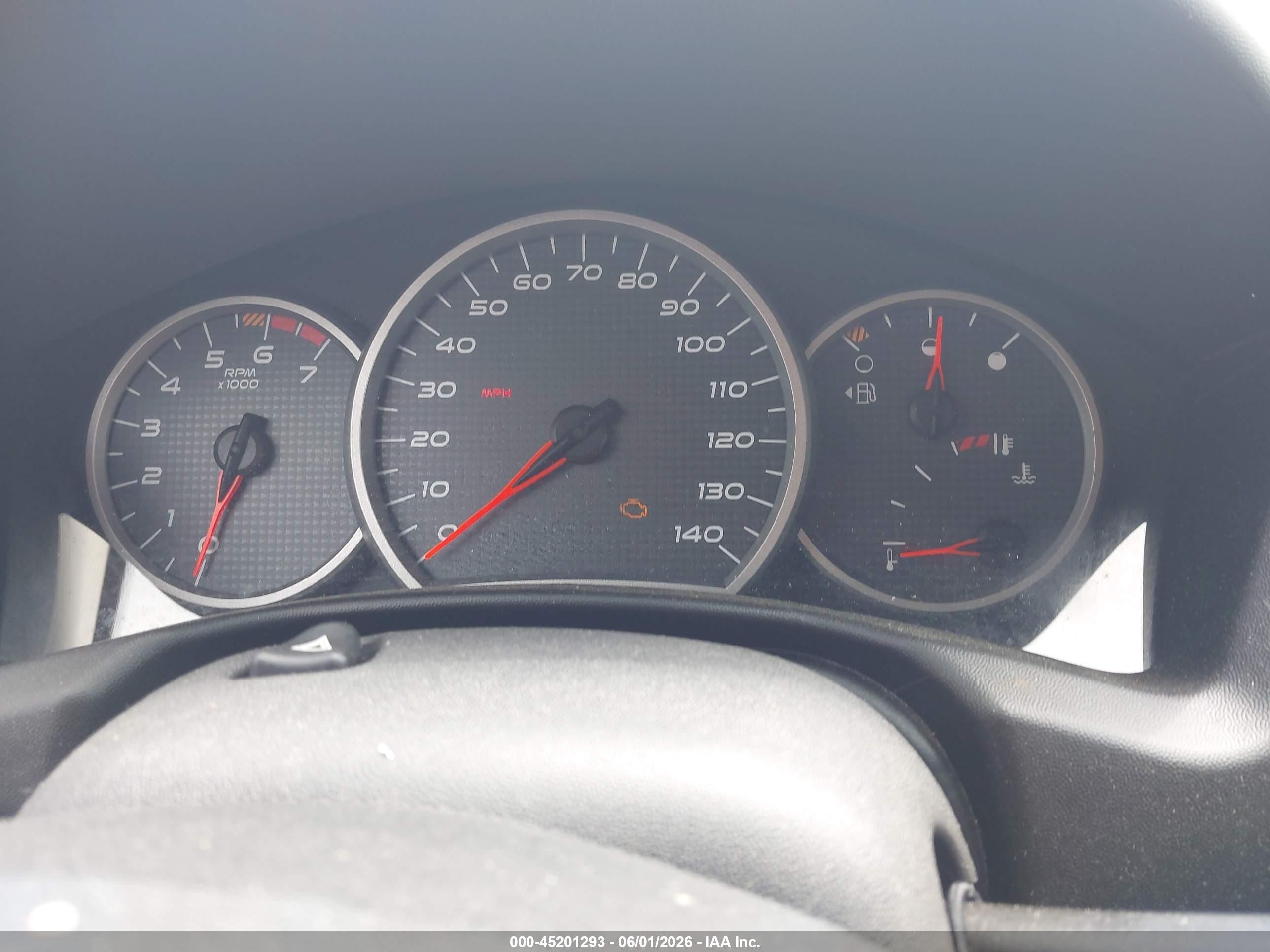 2008 Pontiac Grand Prix   Красный vin: 2G2WP552081111164