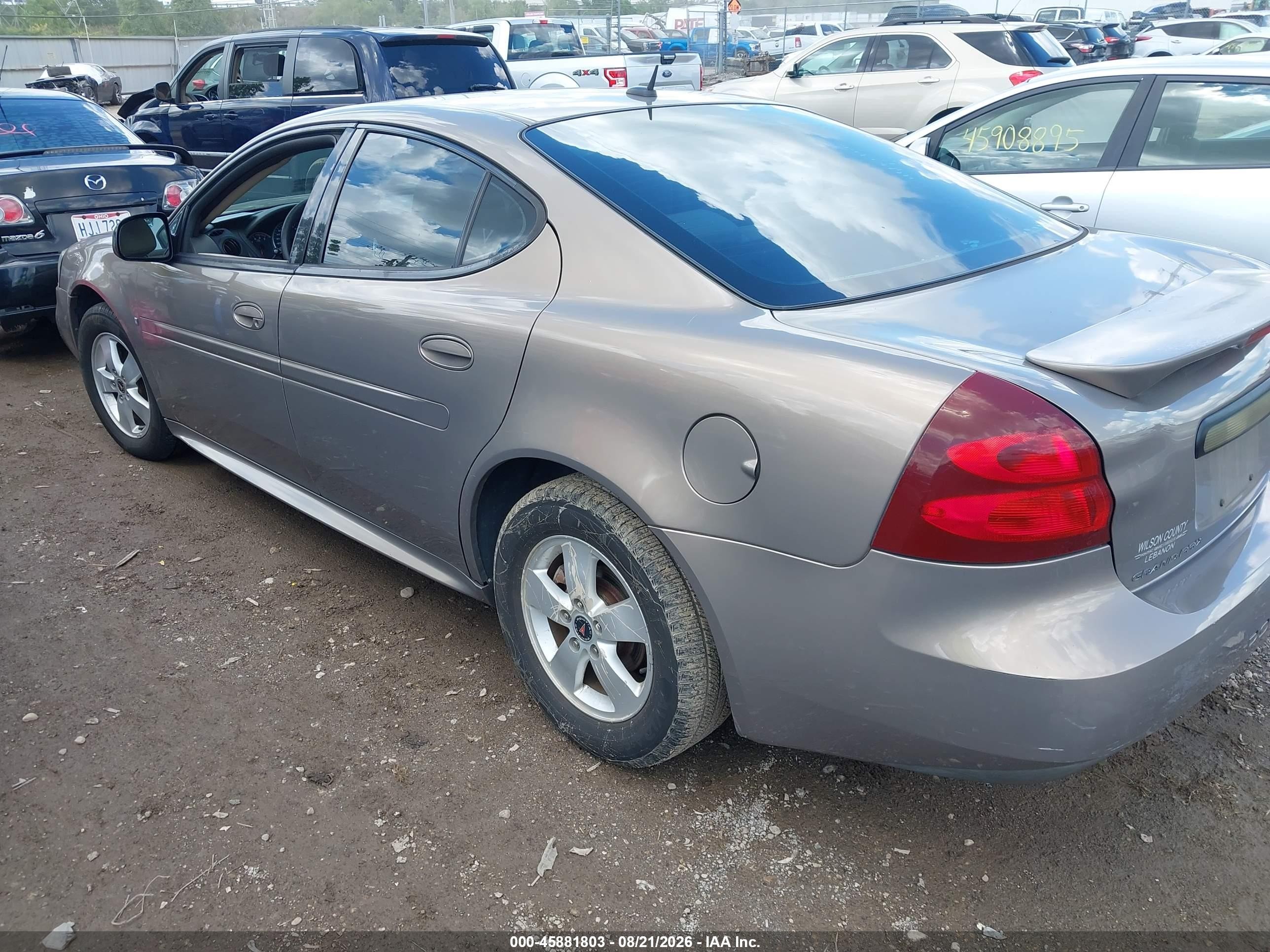 2006 Pontiac Grand Prix   Brown vin: 2G2WP552161254704