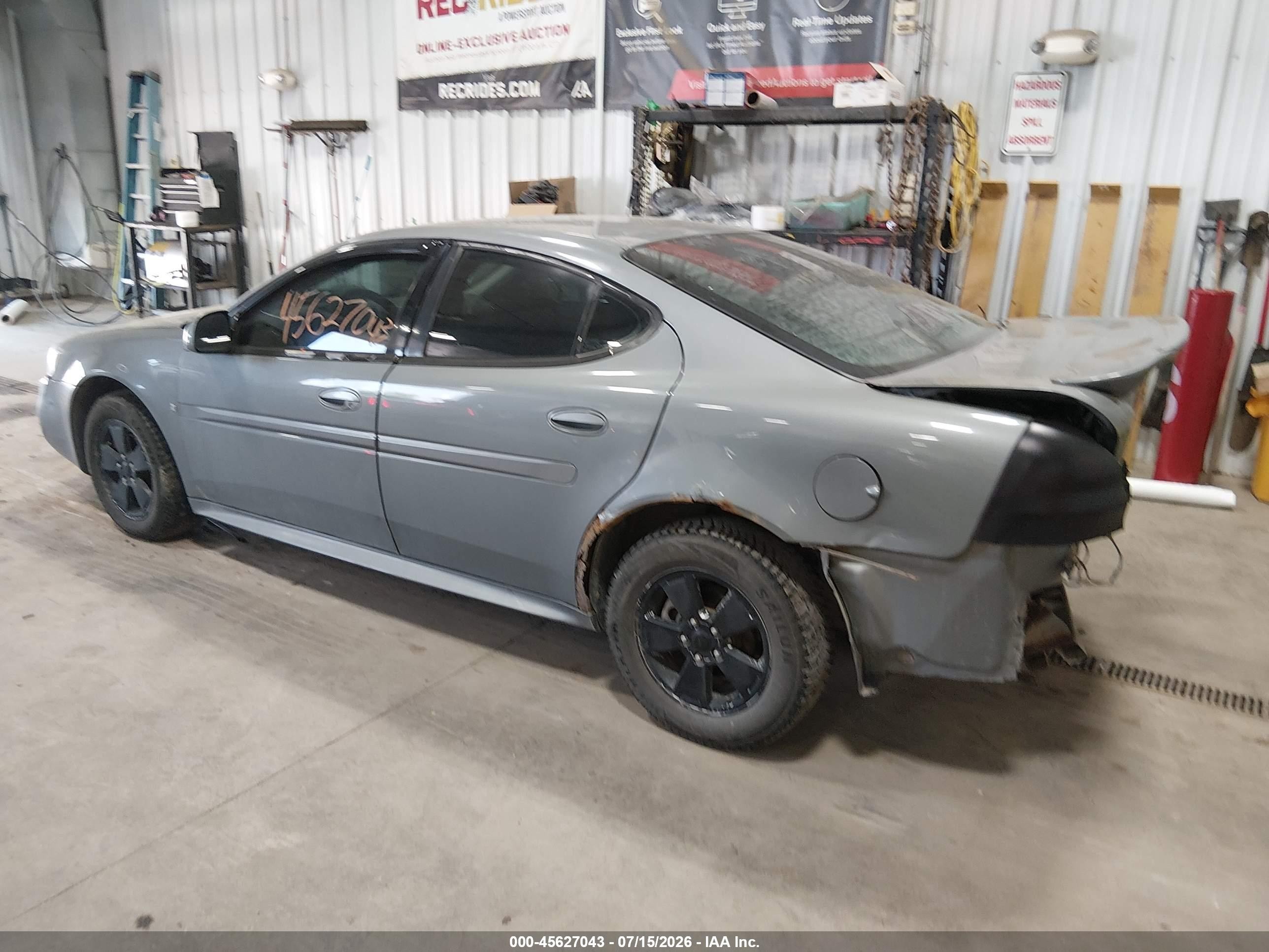2007 Pontiac Grand Prix   Gray vin: 2G2WP552171196806
