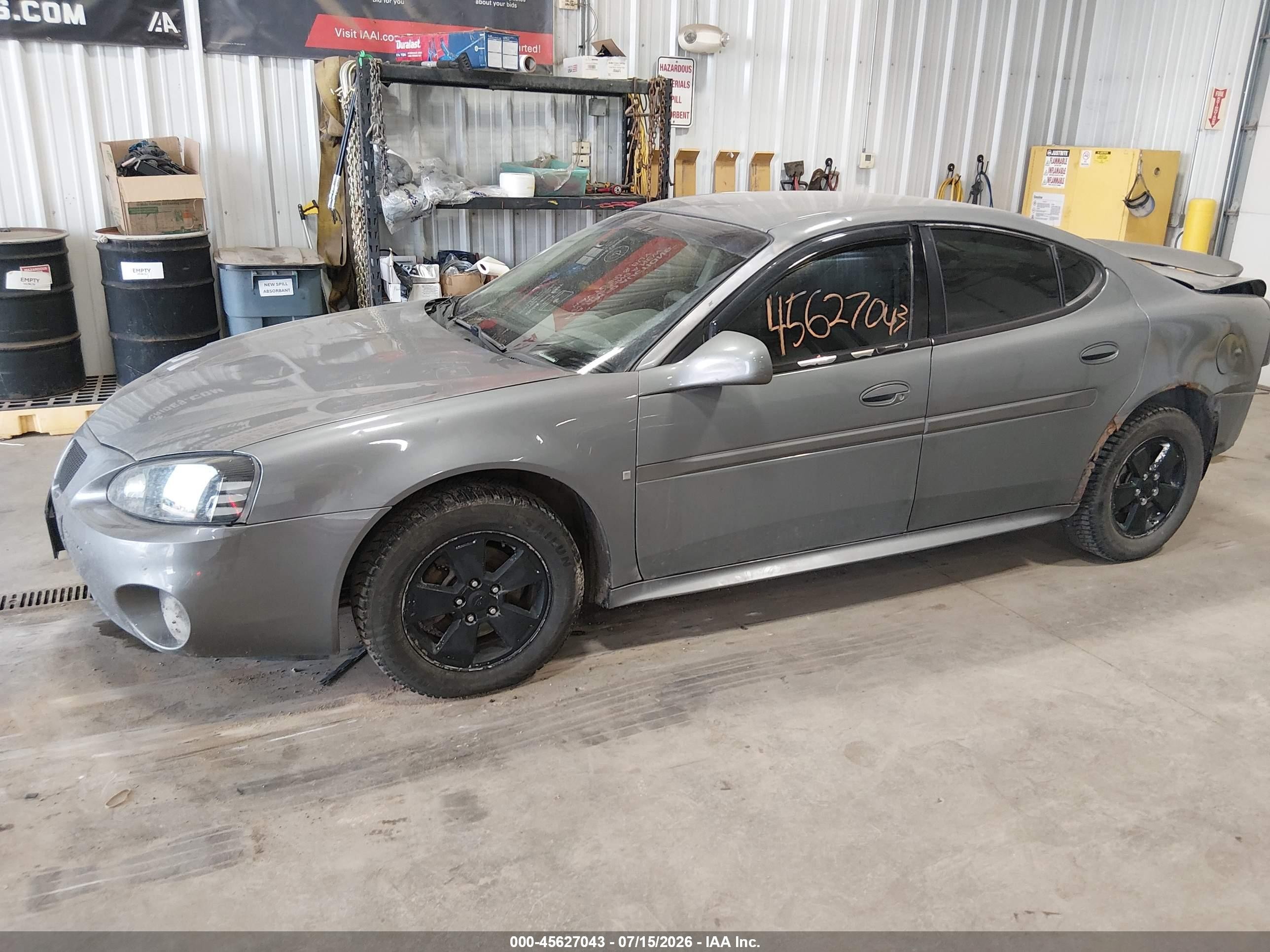 2007 Pontiac Grand Prix   Gray vin: 2G2WP552171196806