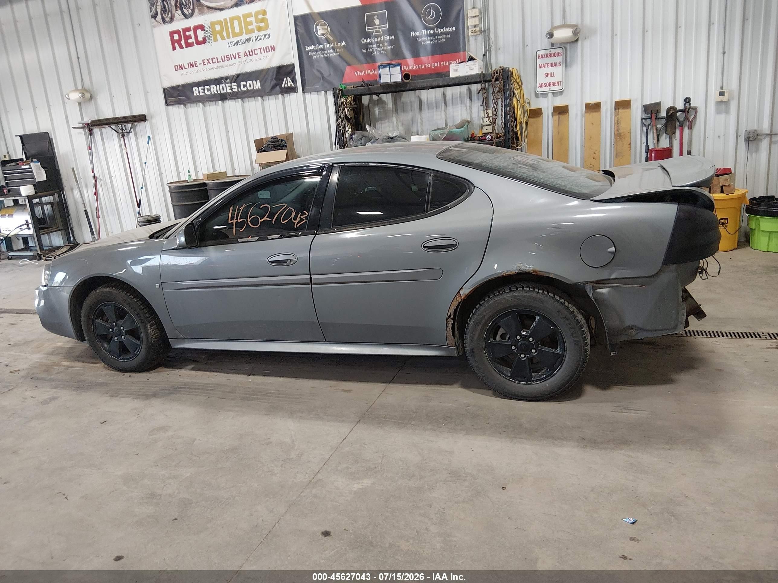 2007 Pontiac Grand Prix   Gray vin: 2G2WP552171196806