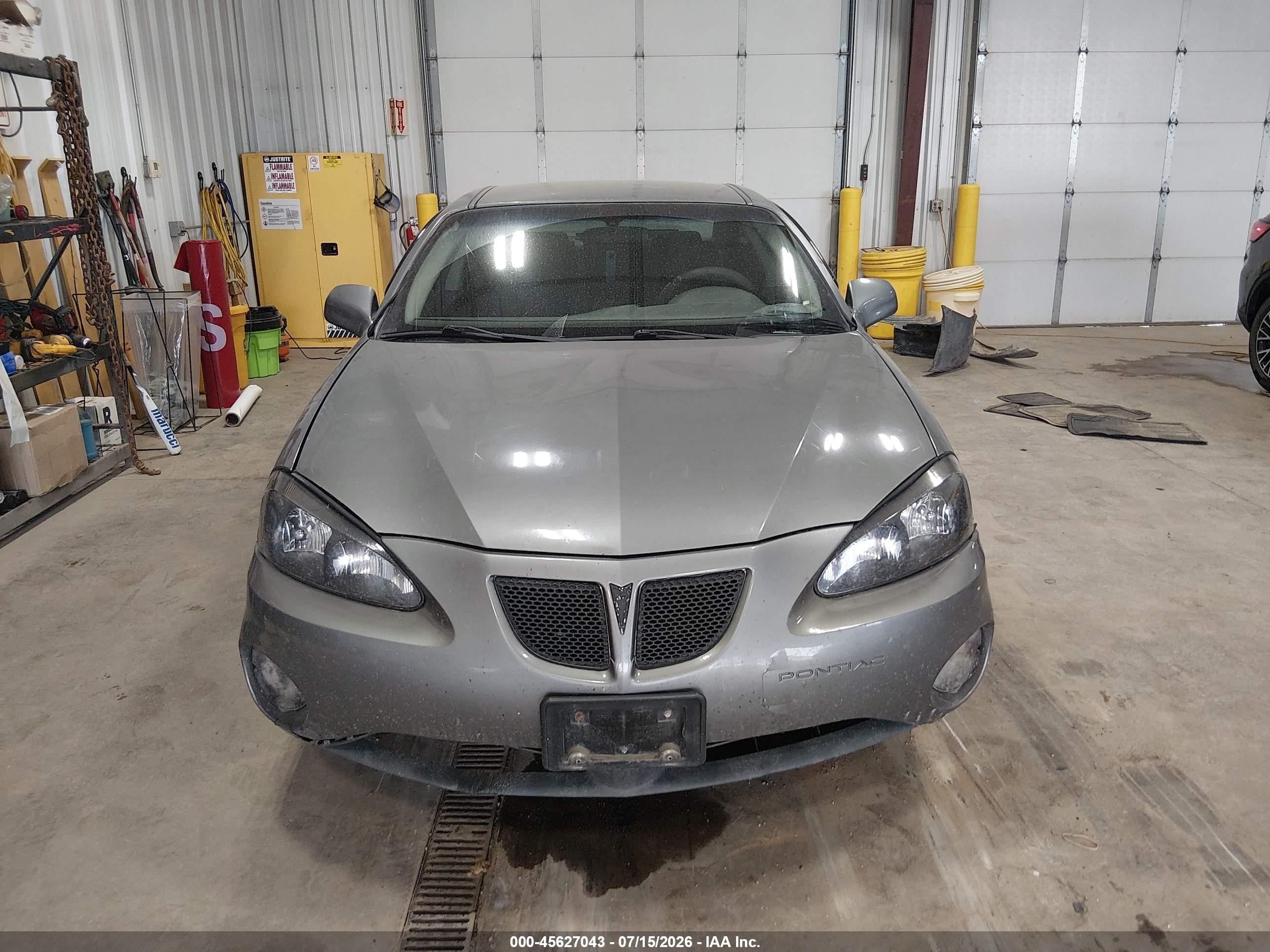 2007 Pontiac Grand Prix   Gray vin: 2G2WP552171196806