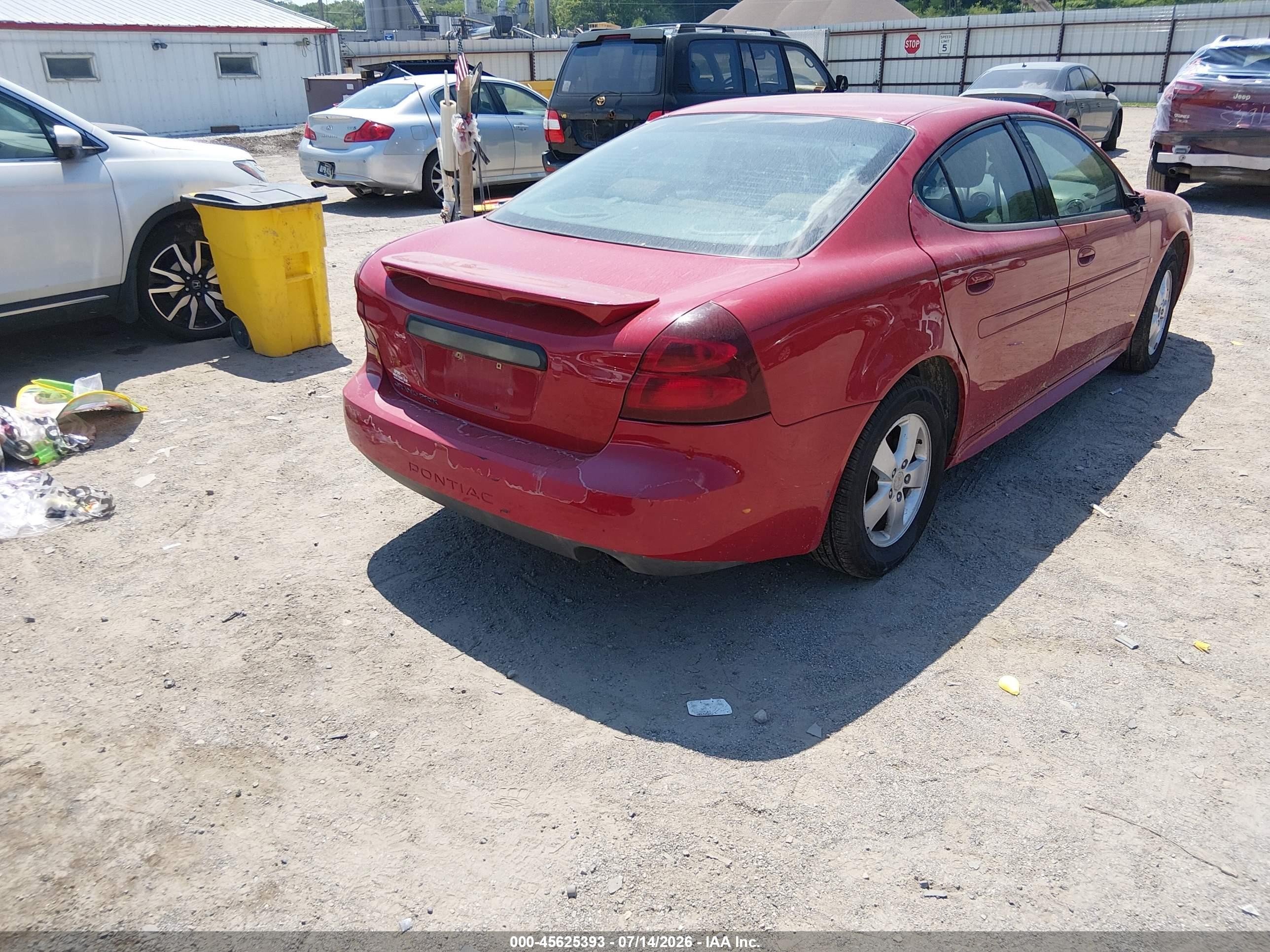 2007 Pontiac Grand Prix   Red vin: 2G2WP552171206203