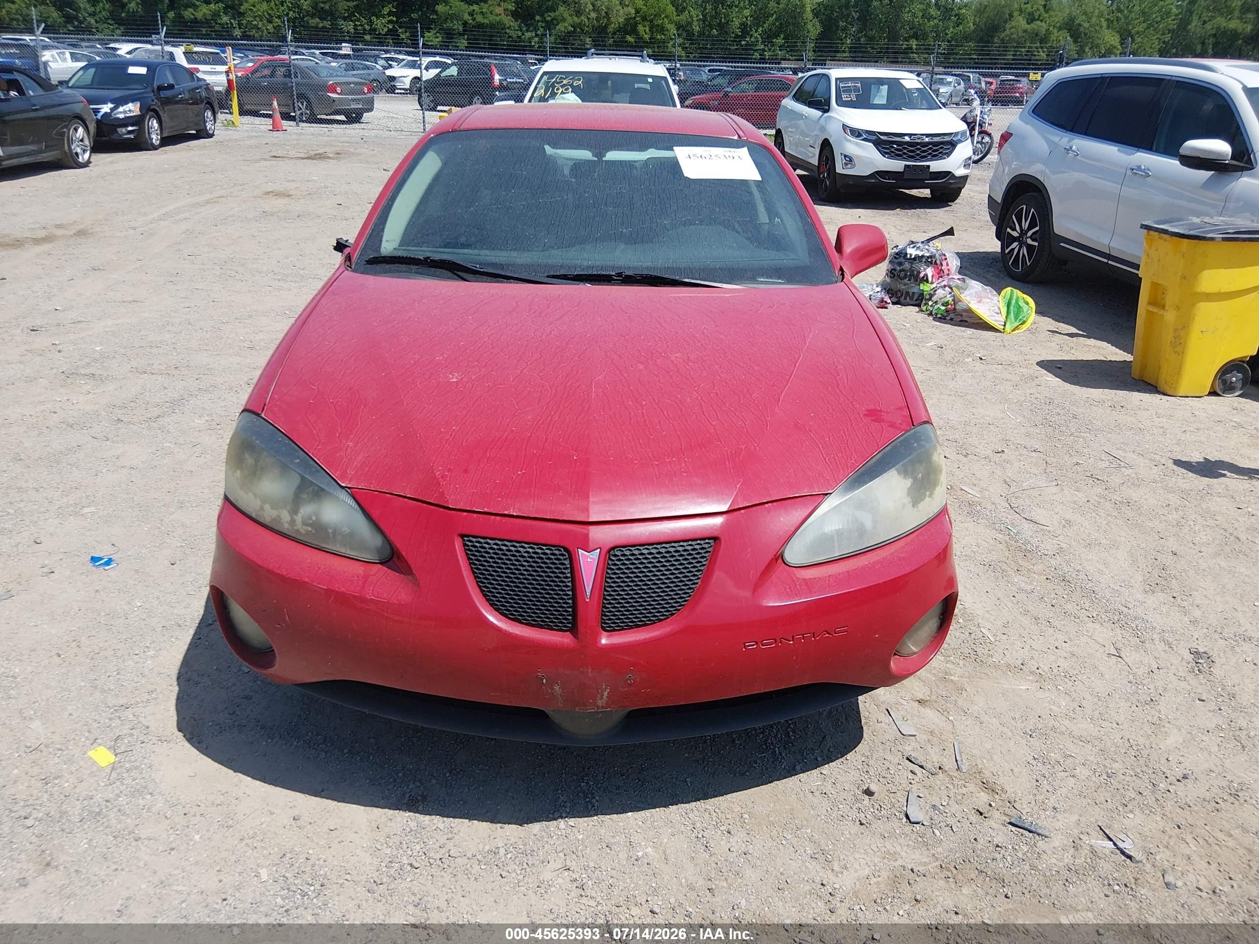 2007 Pontiac Grand Prix   Red vin: 2G2WP552171206203