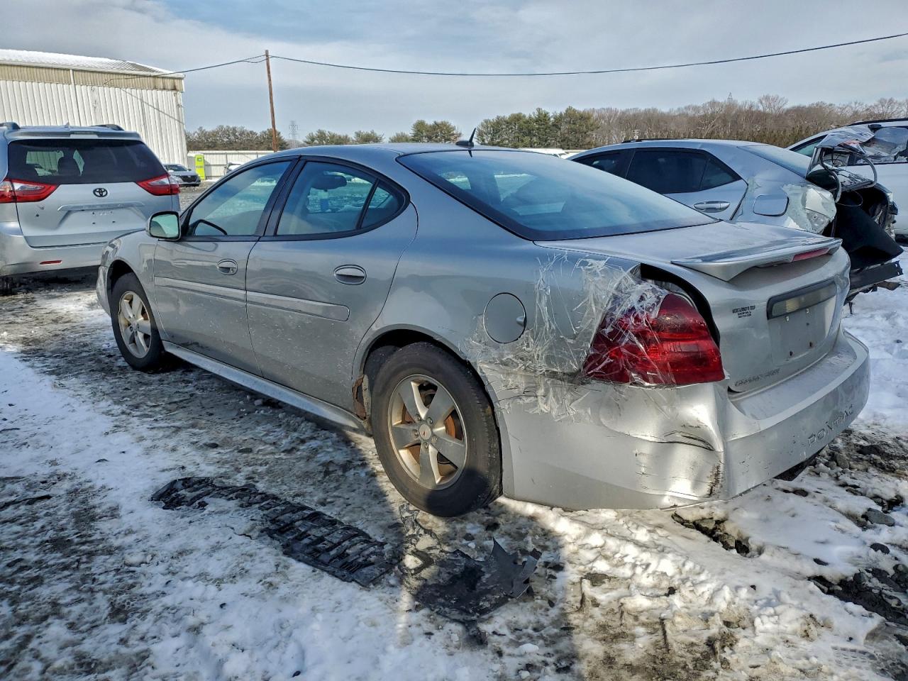 2008 Pontiac Grand Prix Silver vin: 2G2WP552181131942