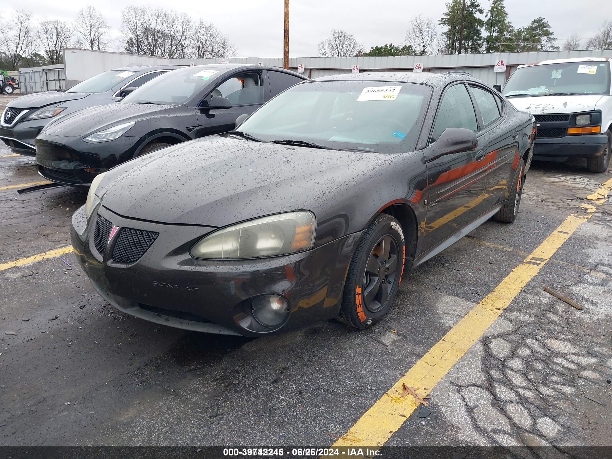 2008 Pontiac Grand Prix   Black vin: 2G2WP552181154217