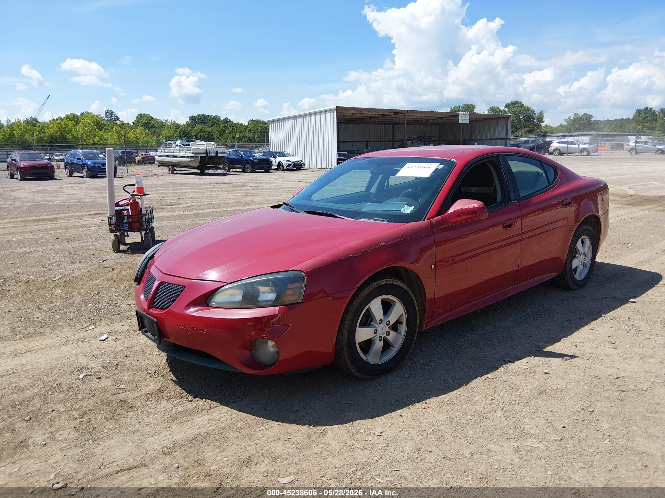 2008 Pontiac Grand Prix   Red vin: 2G2WP552181159630