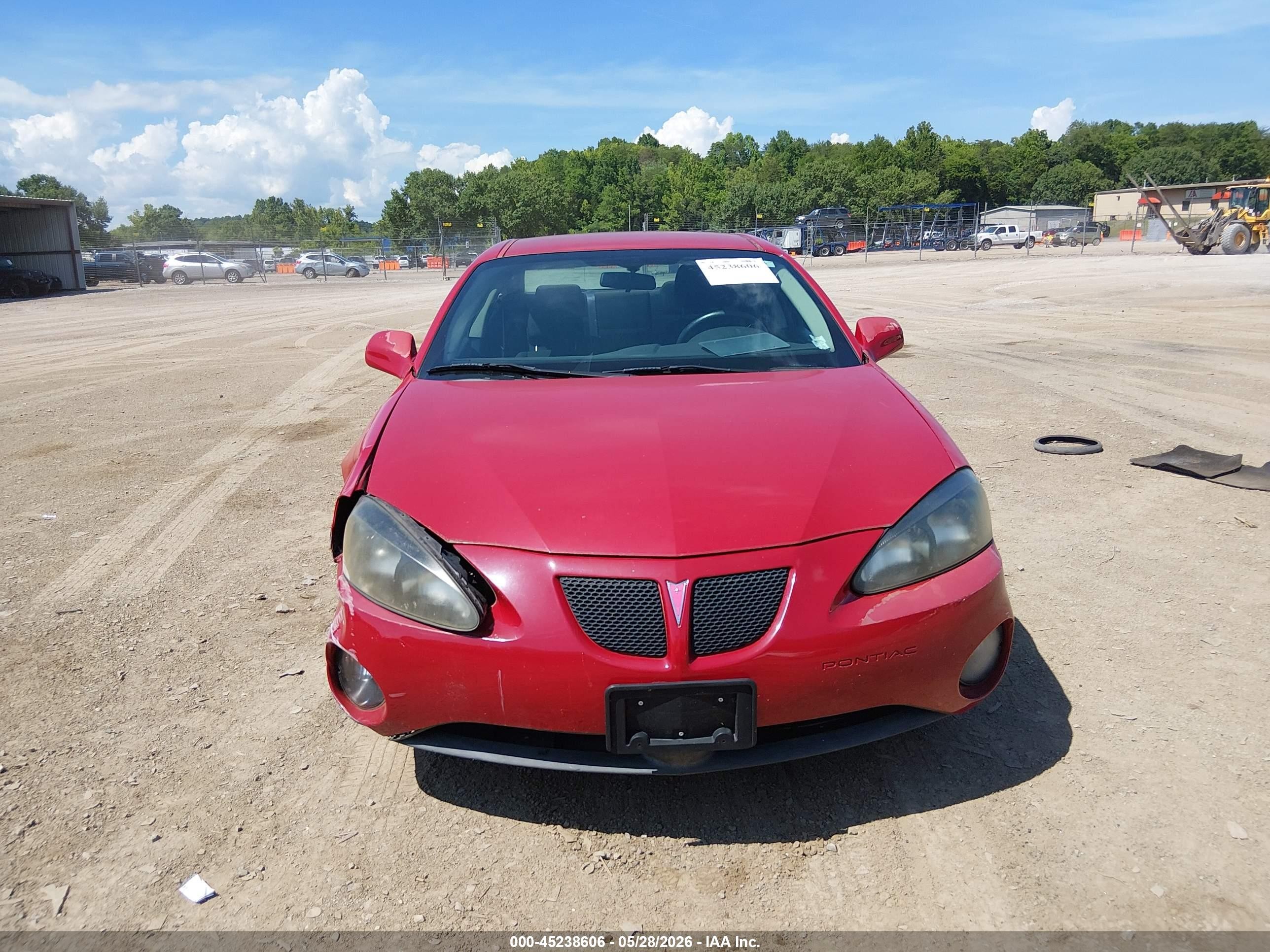 2008 Pontiac Grand Prix   Red vin: 2G2WP552181159630