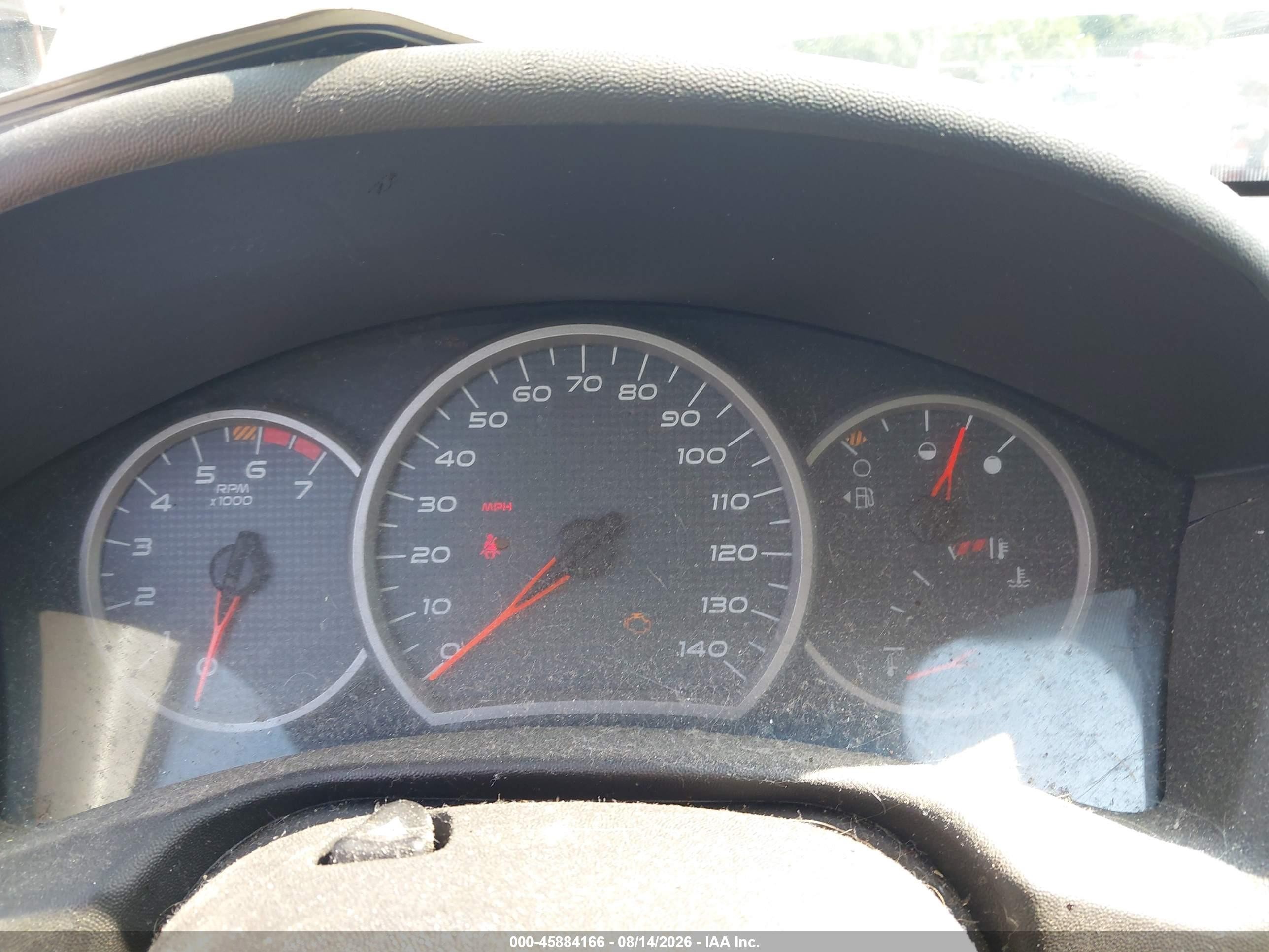 2006 Pontiac Grand Prix   White vin: 2G2WP552261282897