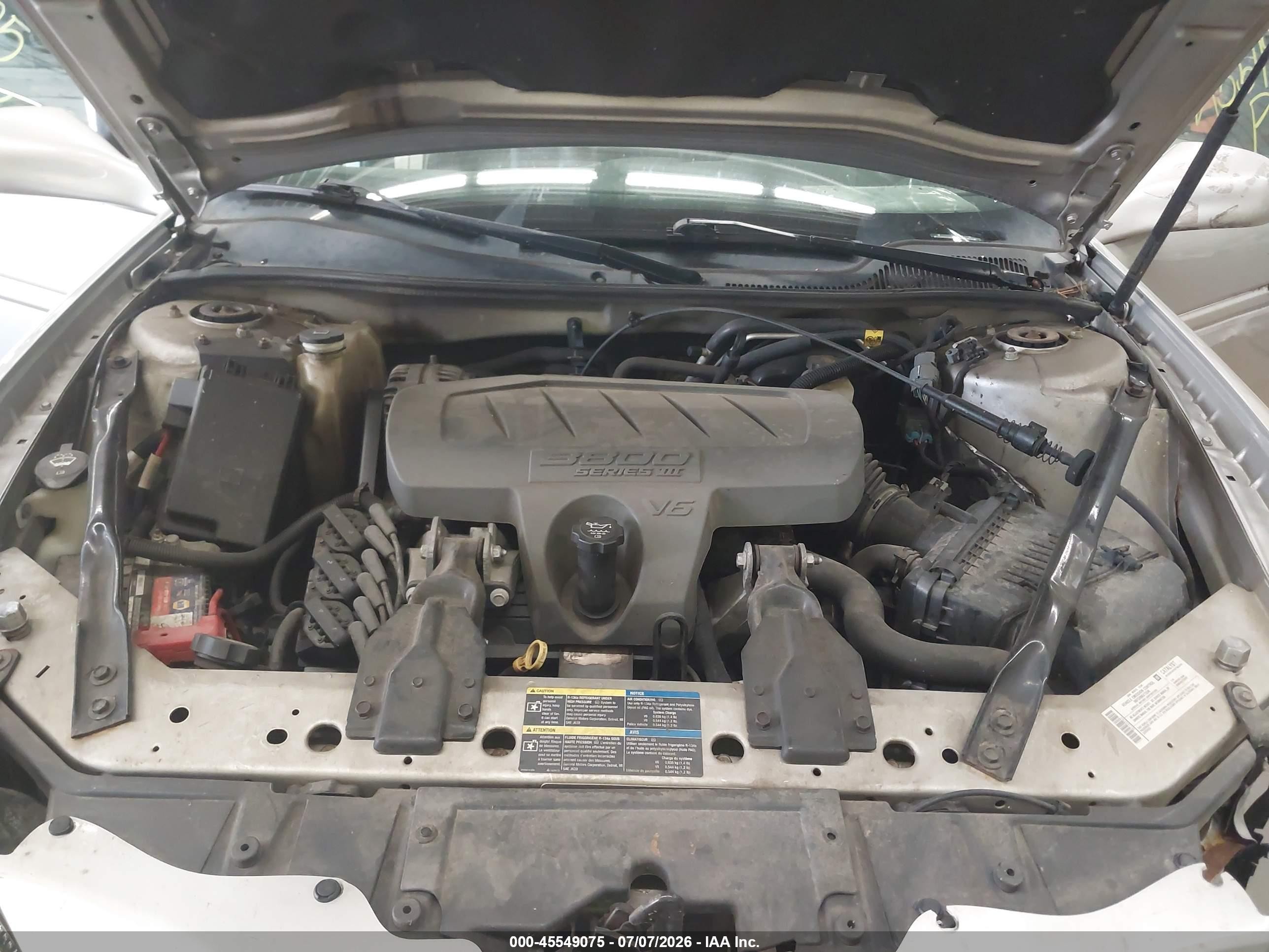 2008 Pontiac Grand Prix   Silver vin: 2G2WP552281104376