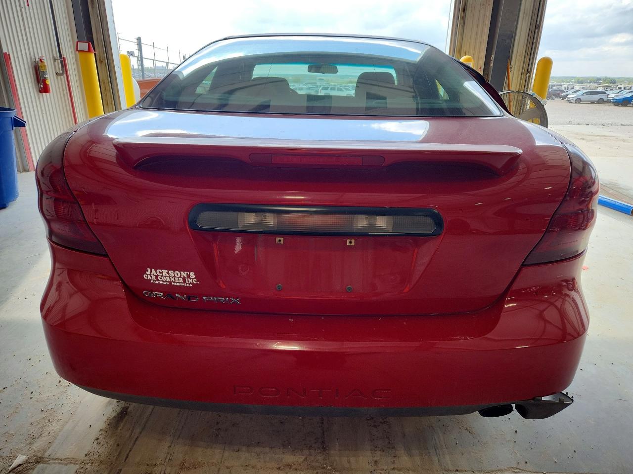 2008 Pontiac Grand Prix Red vin: 2G2WP552281126880