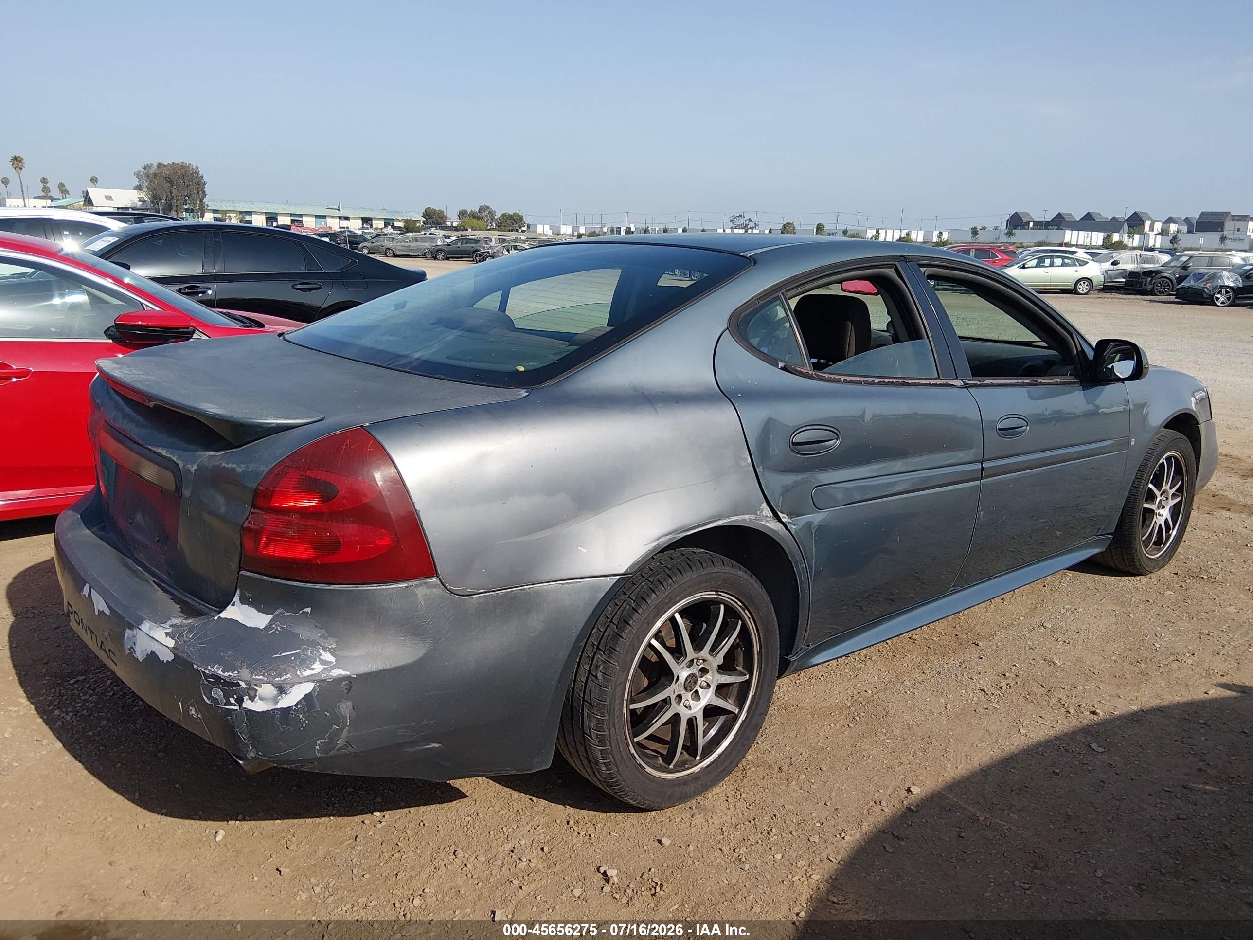 2006 Pontiac Grand Prix   Gray vin: 2G2WP552361270452