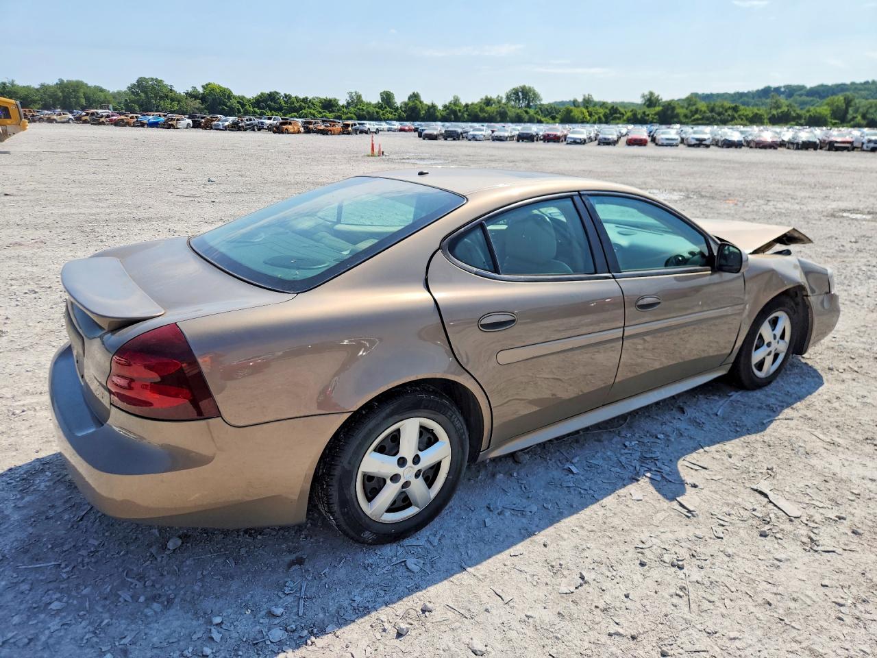 2007 Pontiac Grand Prix Brown vin: 2G2WP552371114168