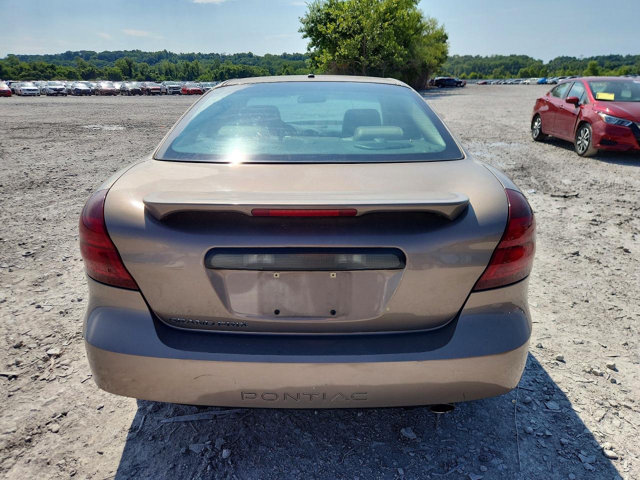 2007 Pontiac Grand Prix Brown vin: 2G2WP552371114168