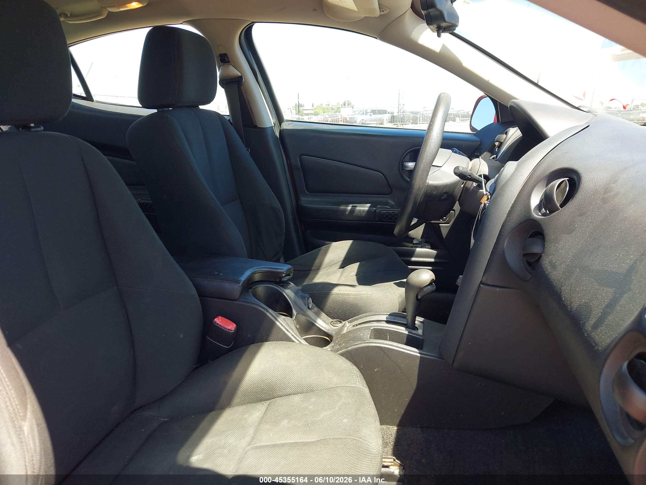 2007 Pontiac Grand Prix   Красный vin: 2G2WP552371185063