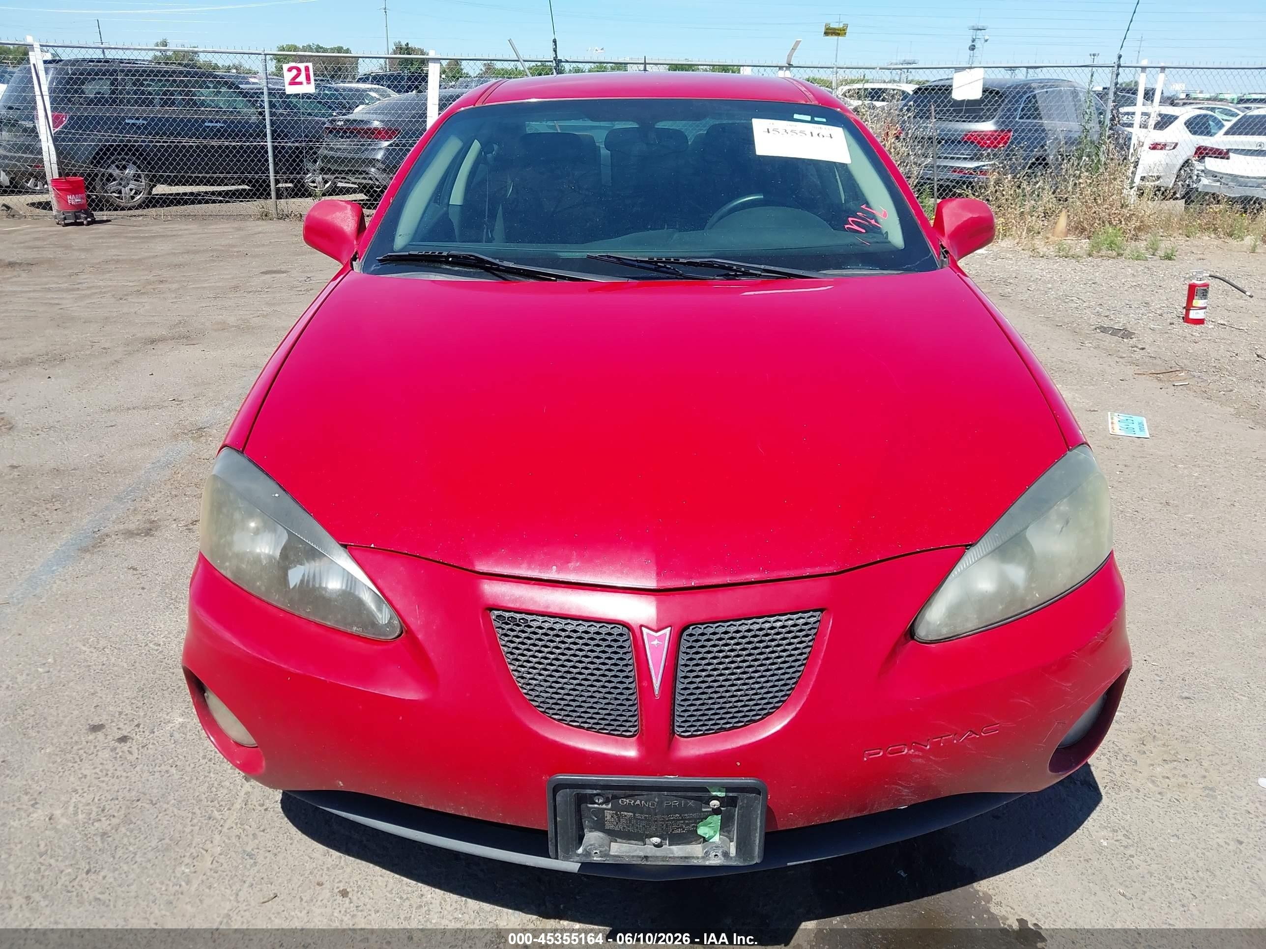 2007 Pontiac Grand Prix   Красный vin: 2G2WP552371185063