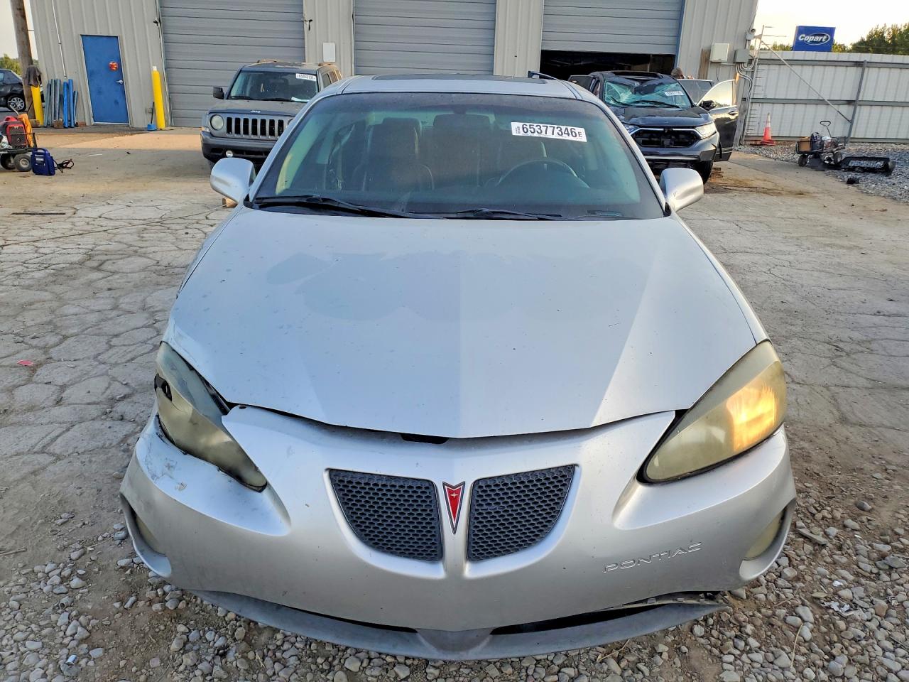2008 Pontiac Grand Prix Silver vin: 2G2WP552381124443