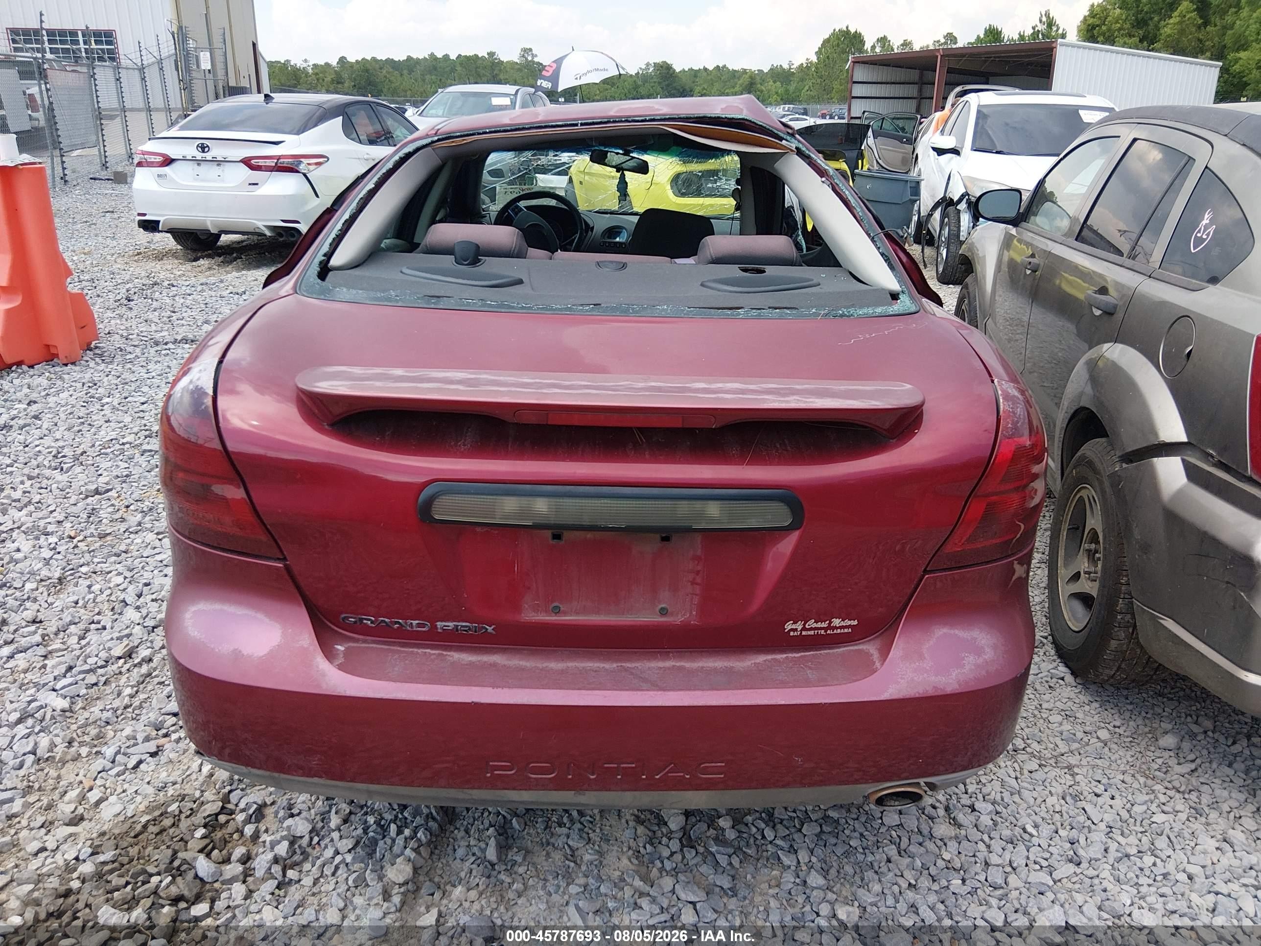 2008 Pontiac Grand Prix   Maroon vin: 2G2WP552381130761