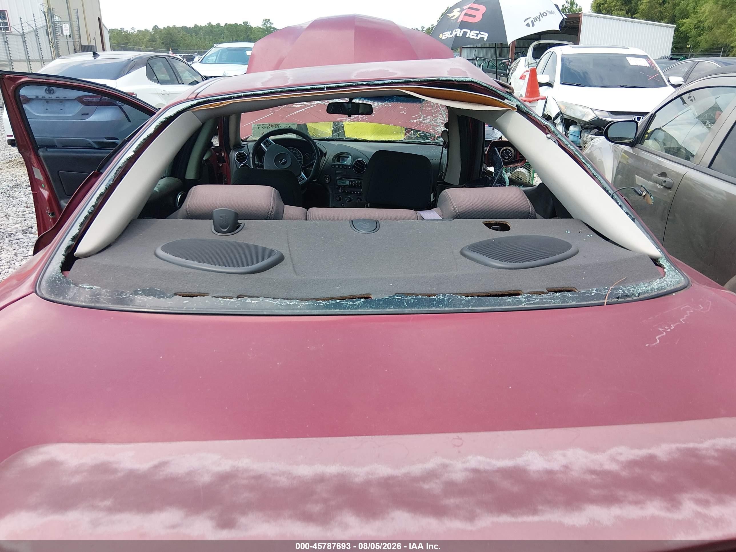 2008 Pontiac Grand Prix   Maroon vin: 2G2WP552381130761