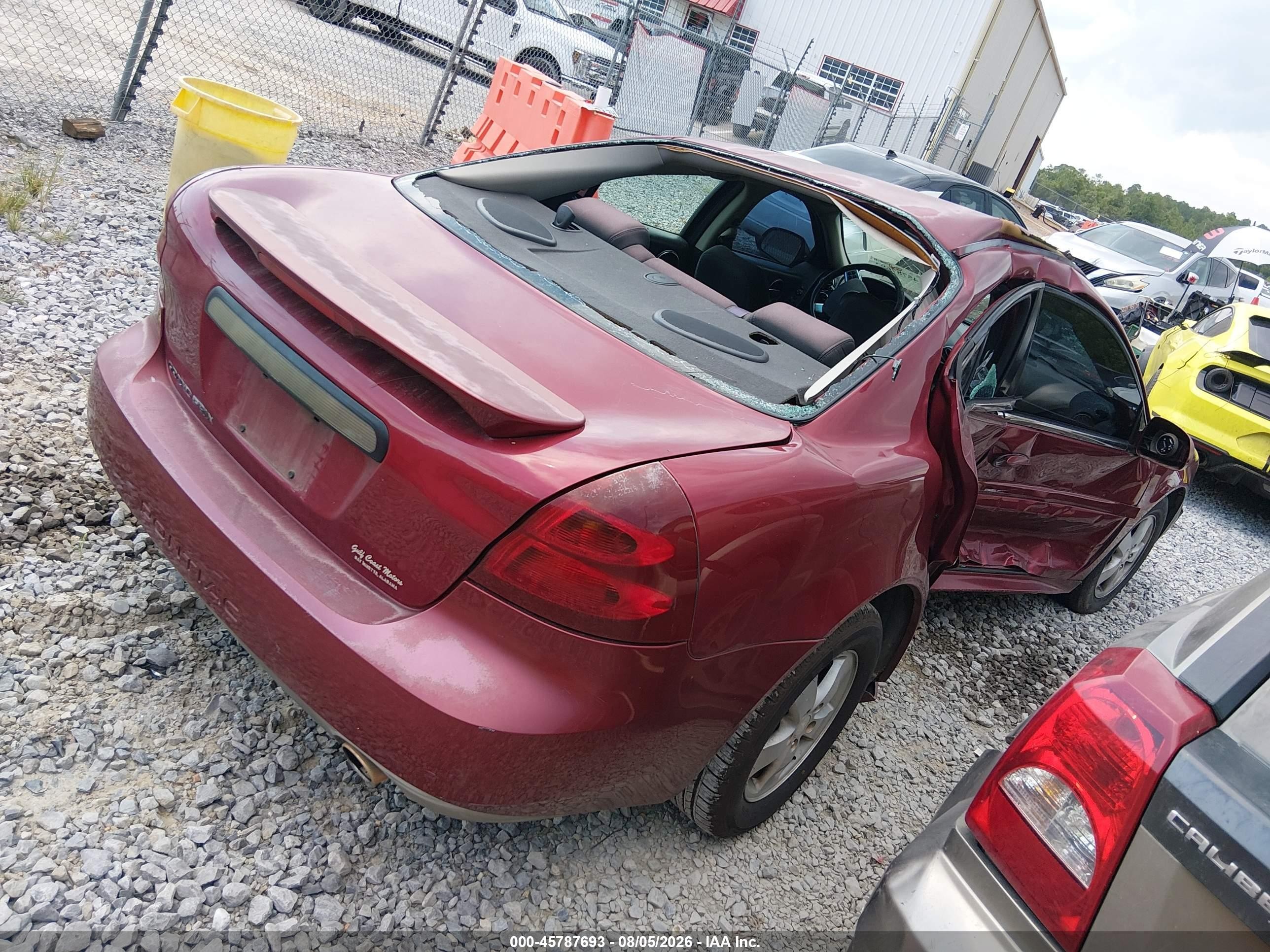 2008 Pontiac Grand Prix   Maroon vin: 2G2WP552381130761