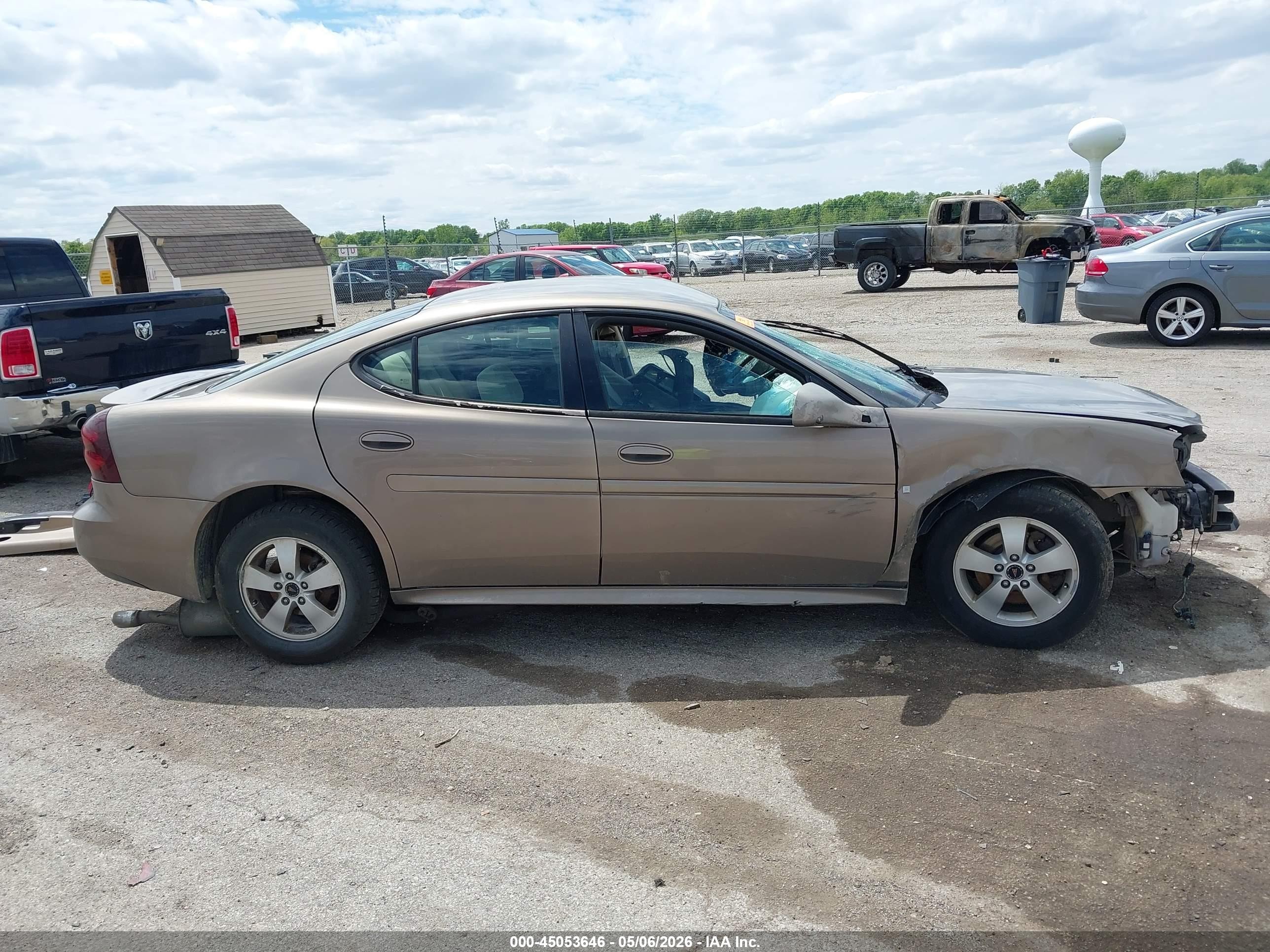2006 Pontiac Grand Prix   Коричневый vin: 2G2WP552461277362