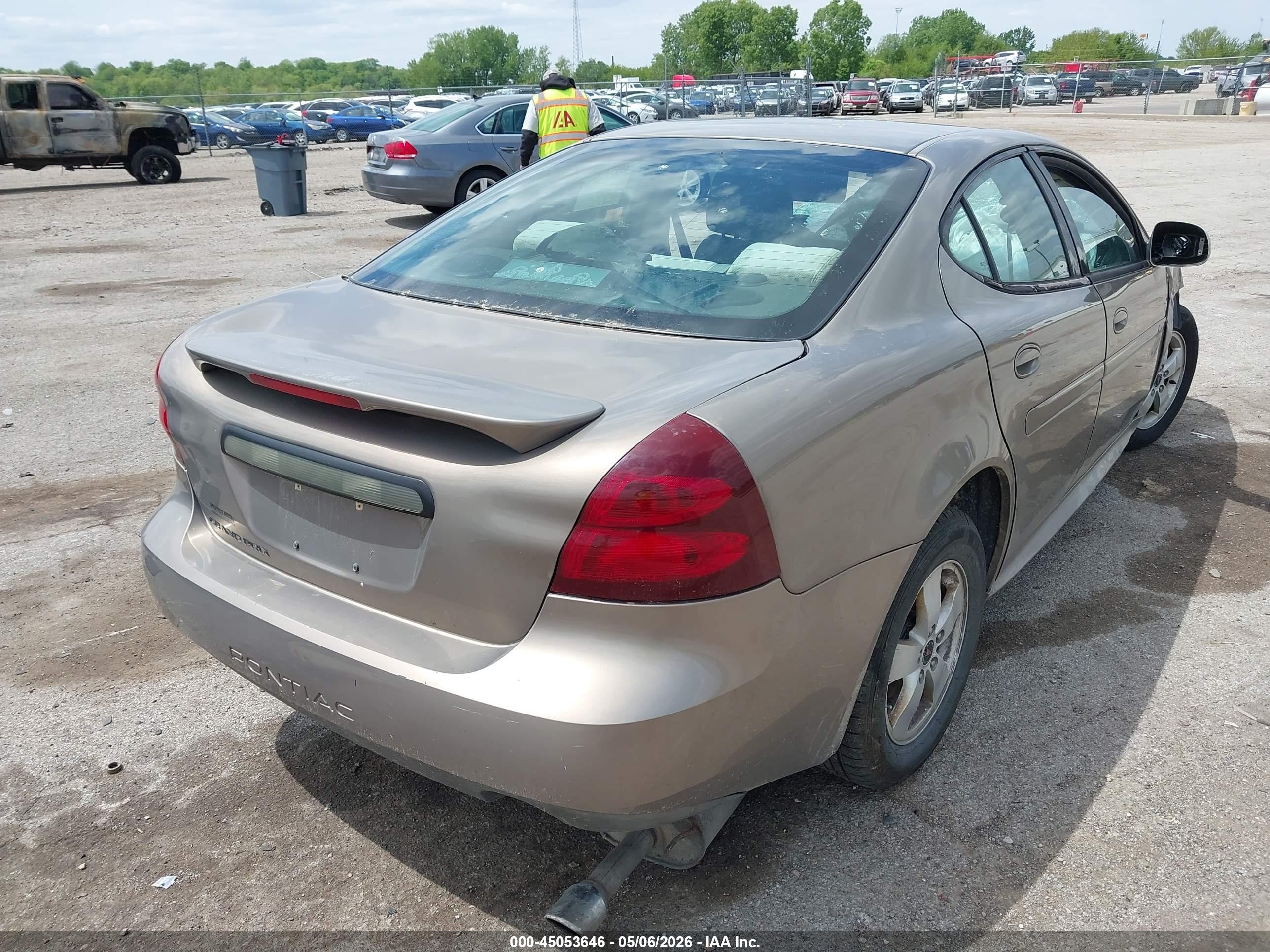 2006 Pontiac Grand Prix   Коричневый vin: 2G2WP552461277362