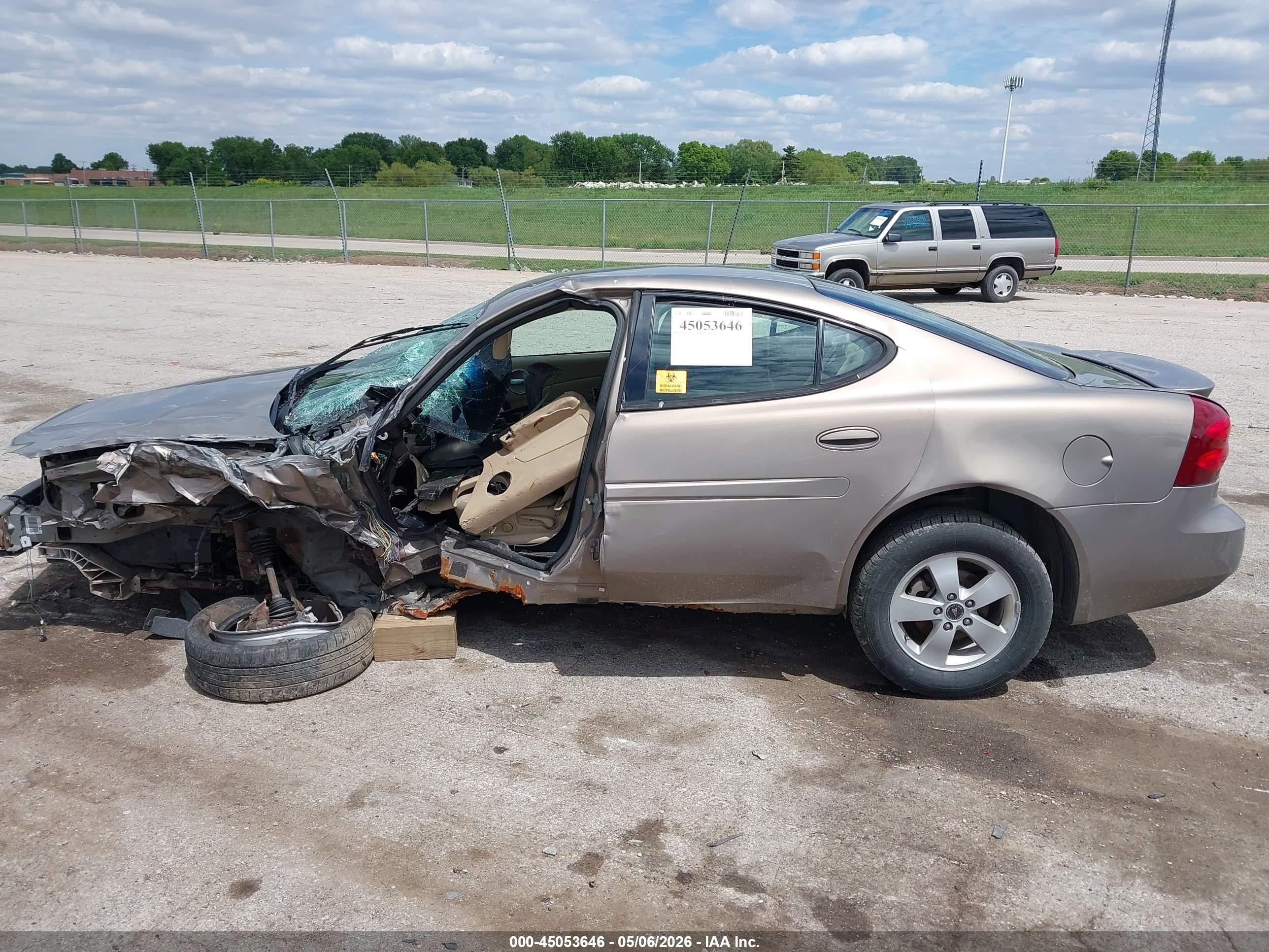 2006 Pontiac Grand Prix   Коричневый vin: 2G2WP552461277362