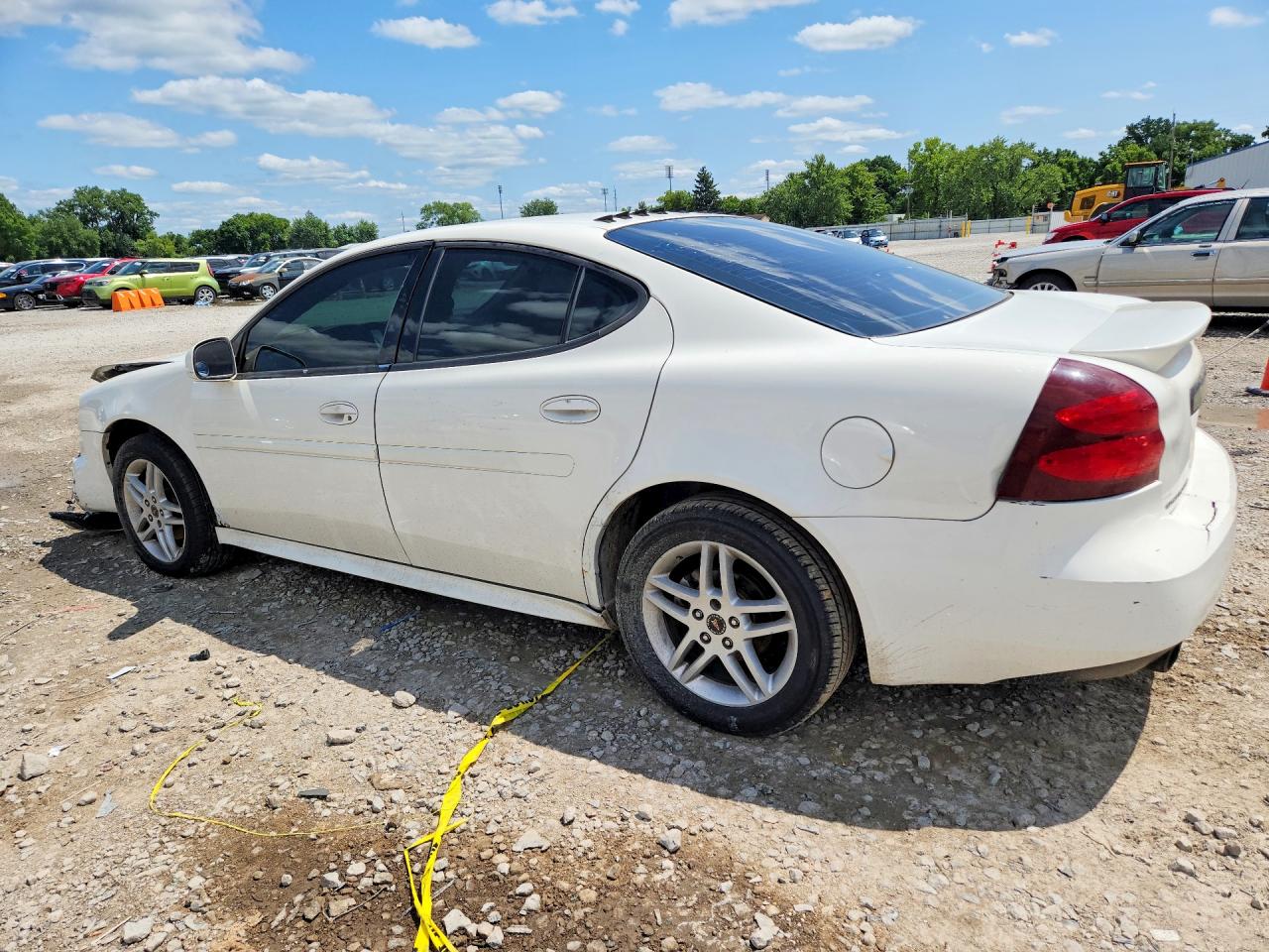 2008 Pontiac Grand Prix White vin: 2G2WP552481109997
