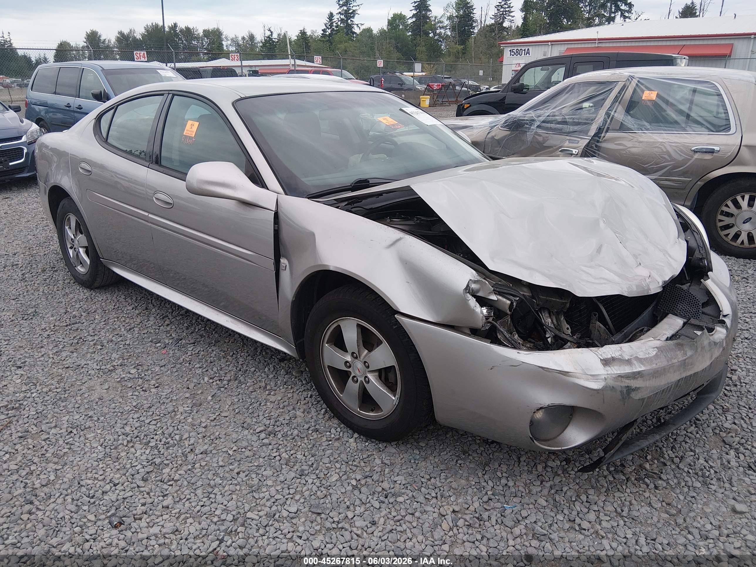 2008 Pontiac Grand Prix   Серебряный vin: 2G2WP552481125147
