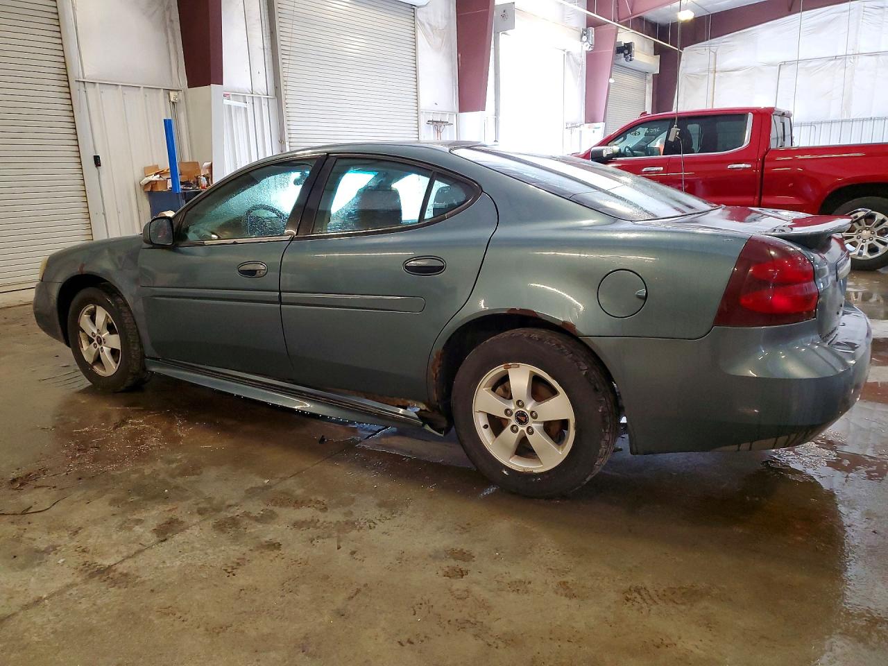2006 Pontiac Grand Prix Gray vin: 2G2WP552561111609