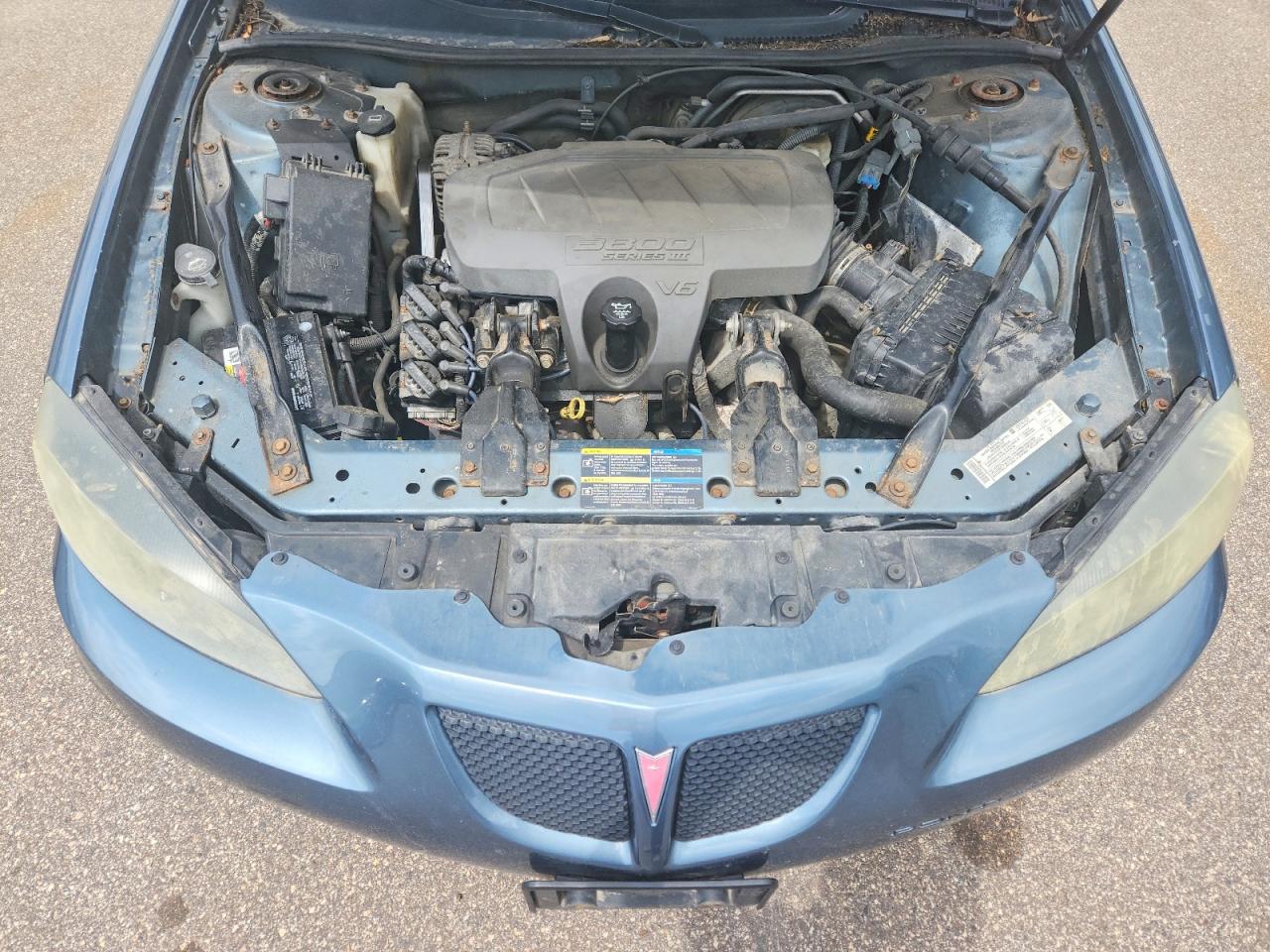 2006 Pontiac Grand Prix Gray vin: 2G2WP552561111609