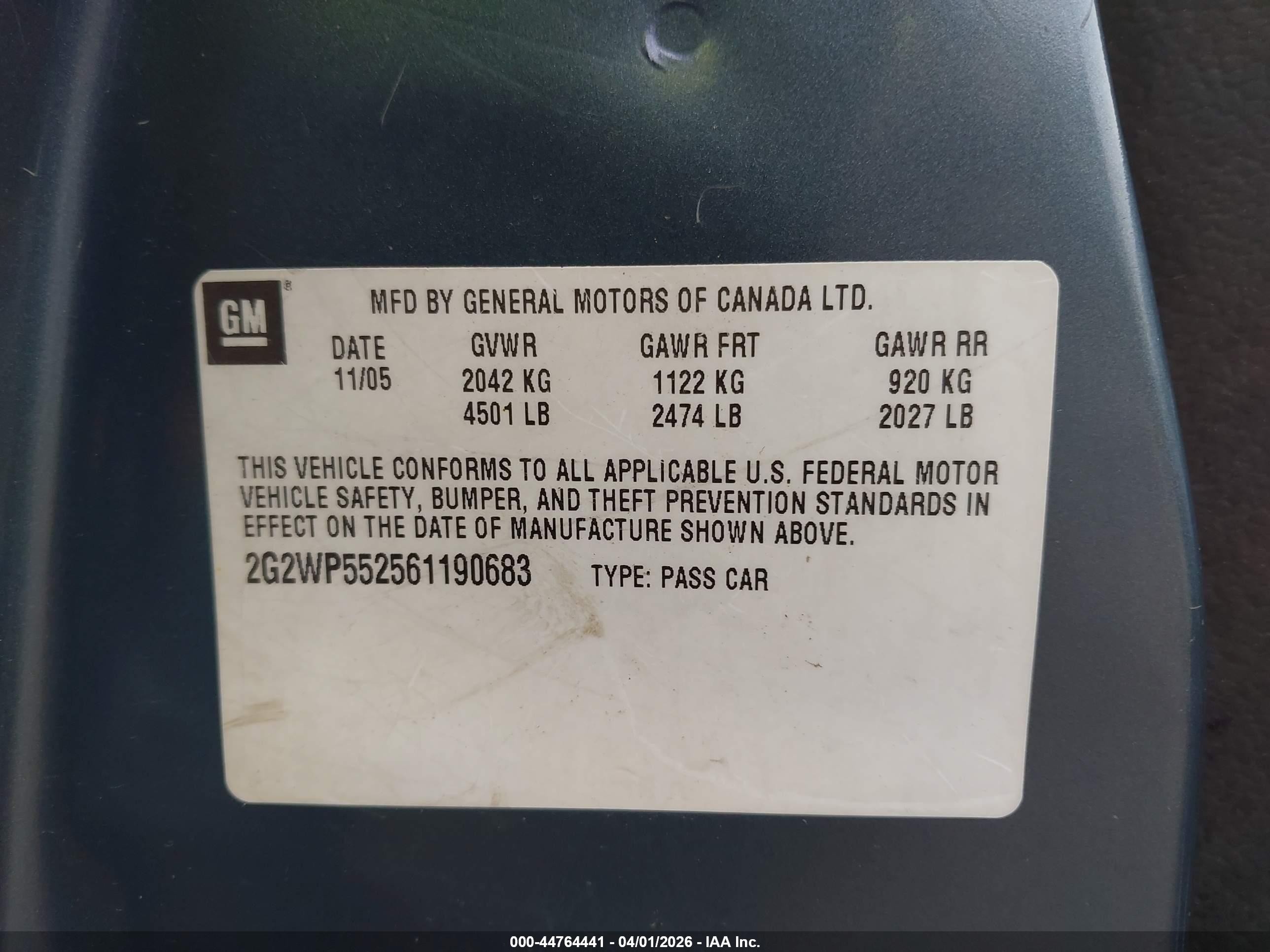 2006 Pontiac Grand Prix   Blue vin: 2G2WP552561190683