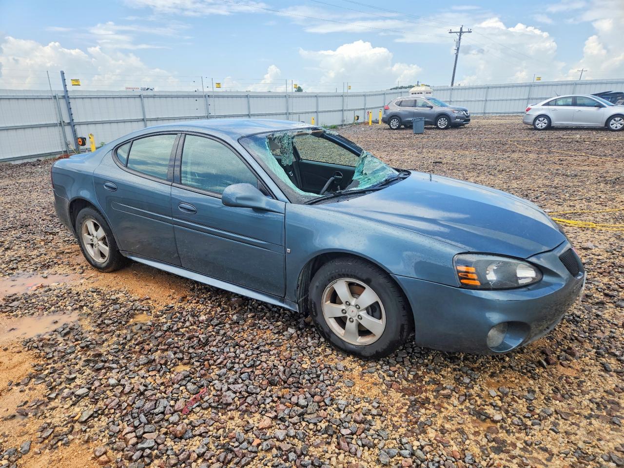 2006 Pontiac Grand Prix Blue vin: 2G2WP552561301992