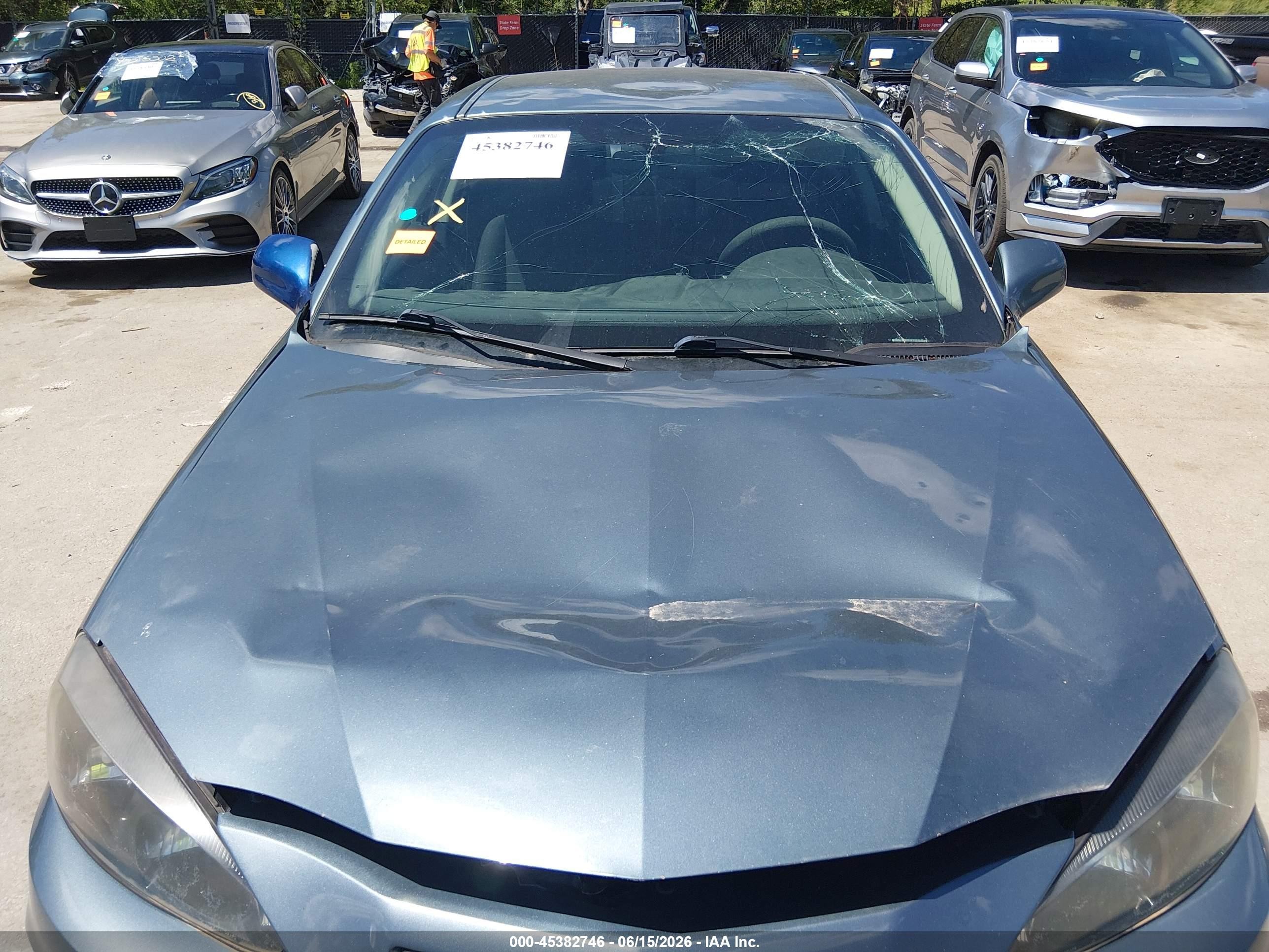2007 Pontiac Grand Prix   Teal vin: 2G2WP552571228060