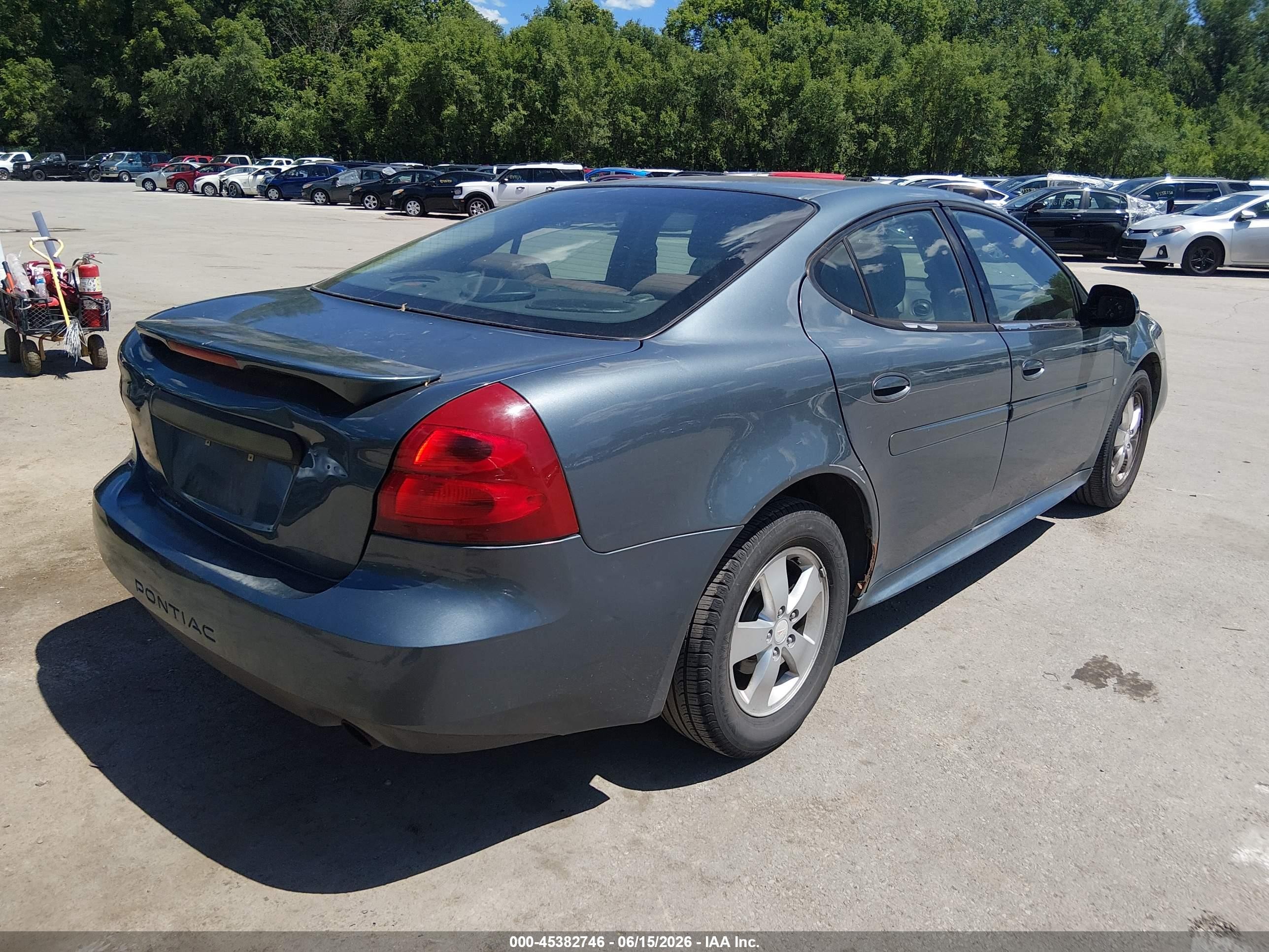 2007 Pontiac Grand Prix   Teal vin: 2G2WP552571228060