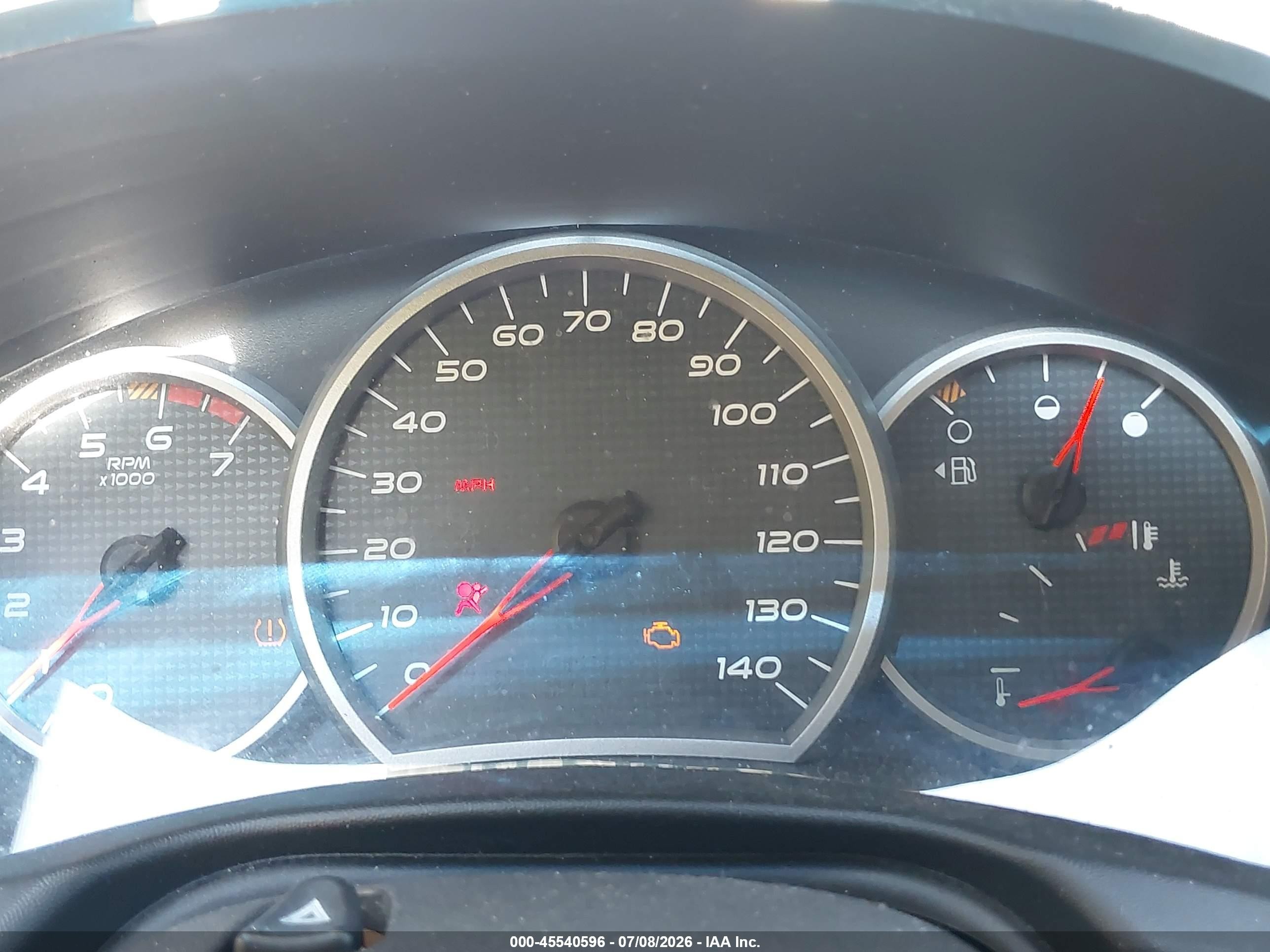 2008 Pontiac Grand Prix   Silver vin: 2G2WP552581114402