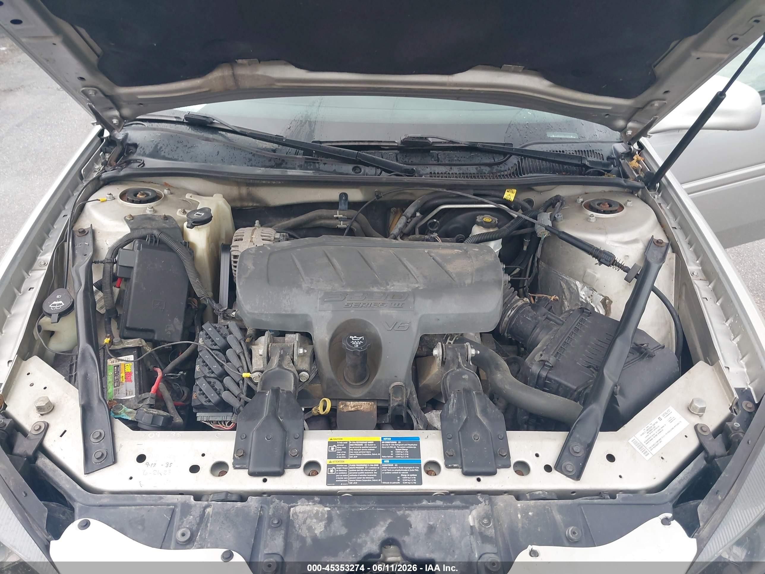 2007 Pontiac Grand Prix   Серебряный vin: 2G2WP552671108896