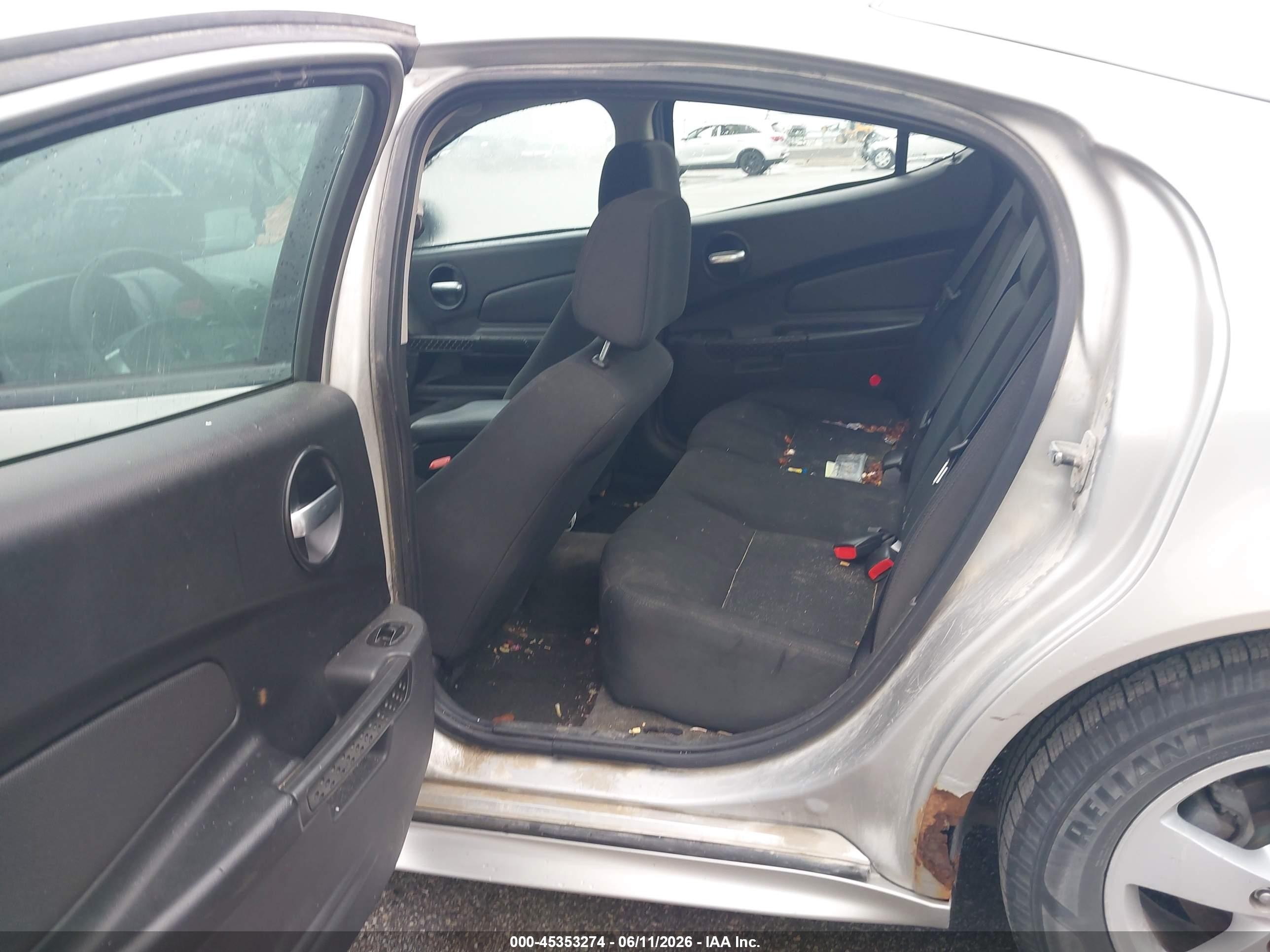 2007 Pontiac Grand Prix   Серебряный vin: 2G2WP552671108896