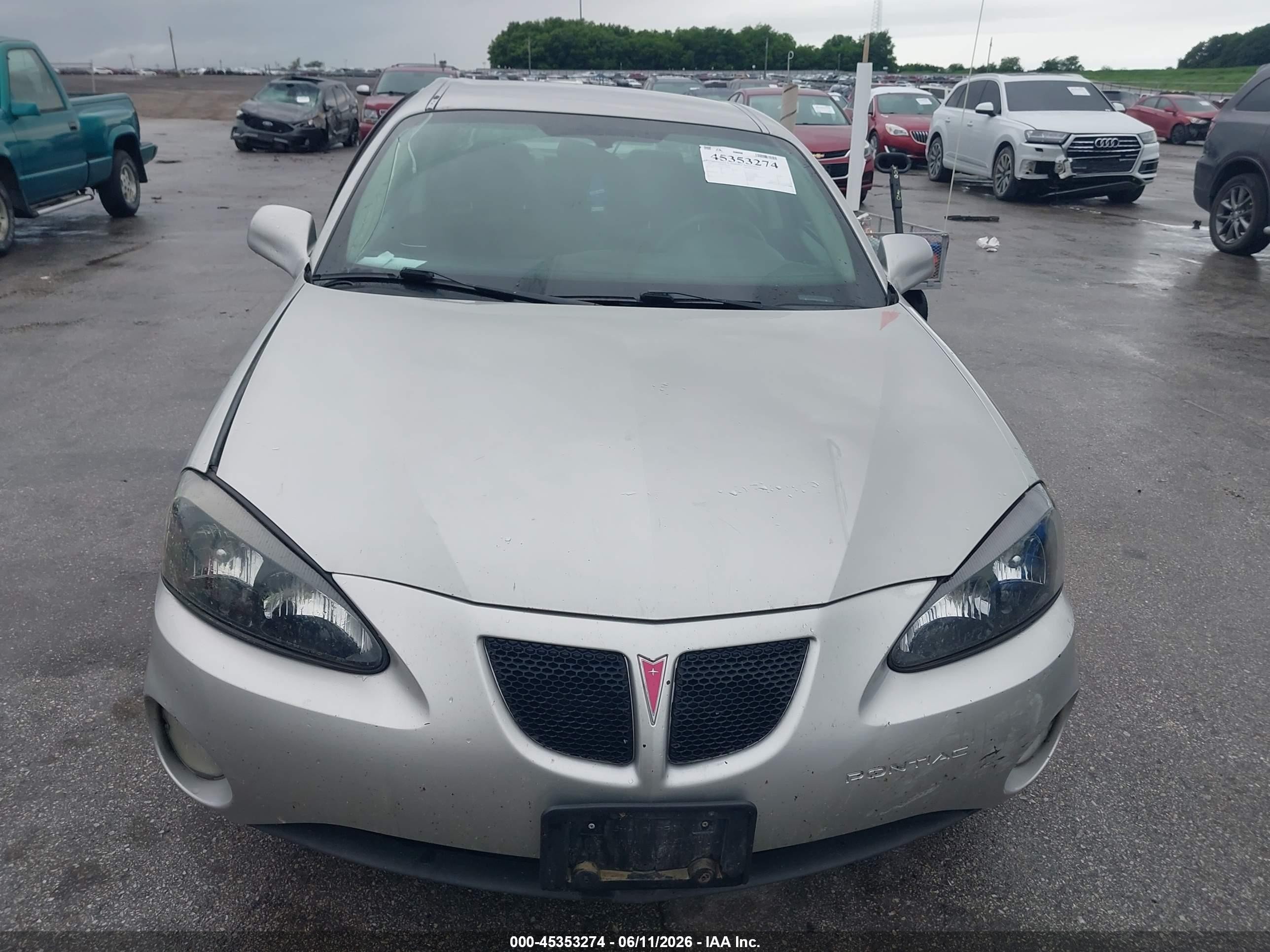 2007 Pontiac Grand Prix   Серебряный vin: 2G2WP552671108896