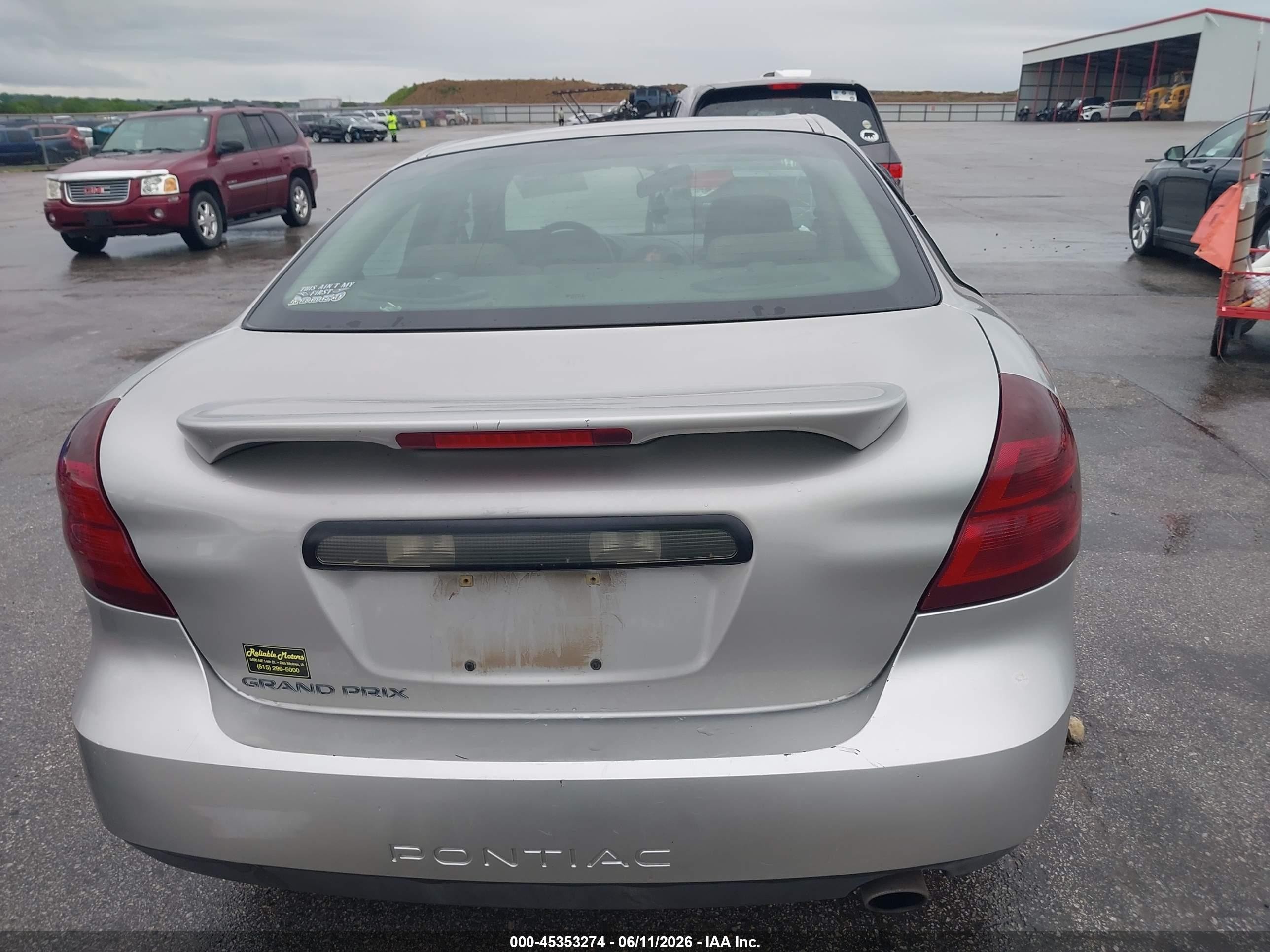 2007 Pontiac Grand Prix   Серебряный vin: 2G2WP552671108896