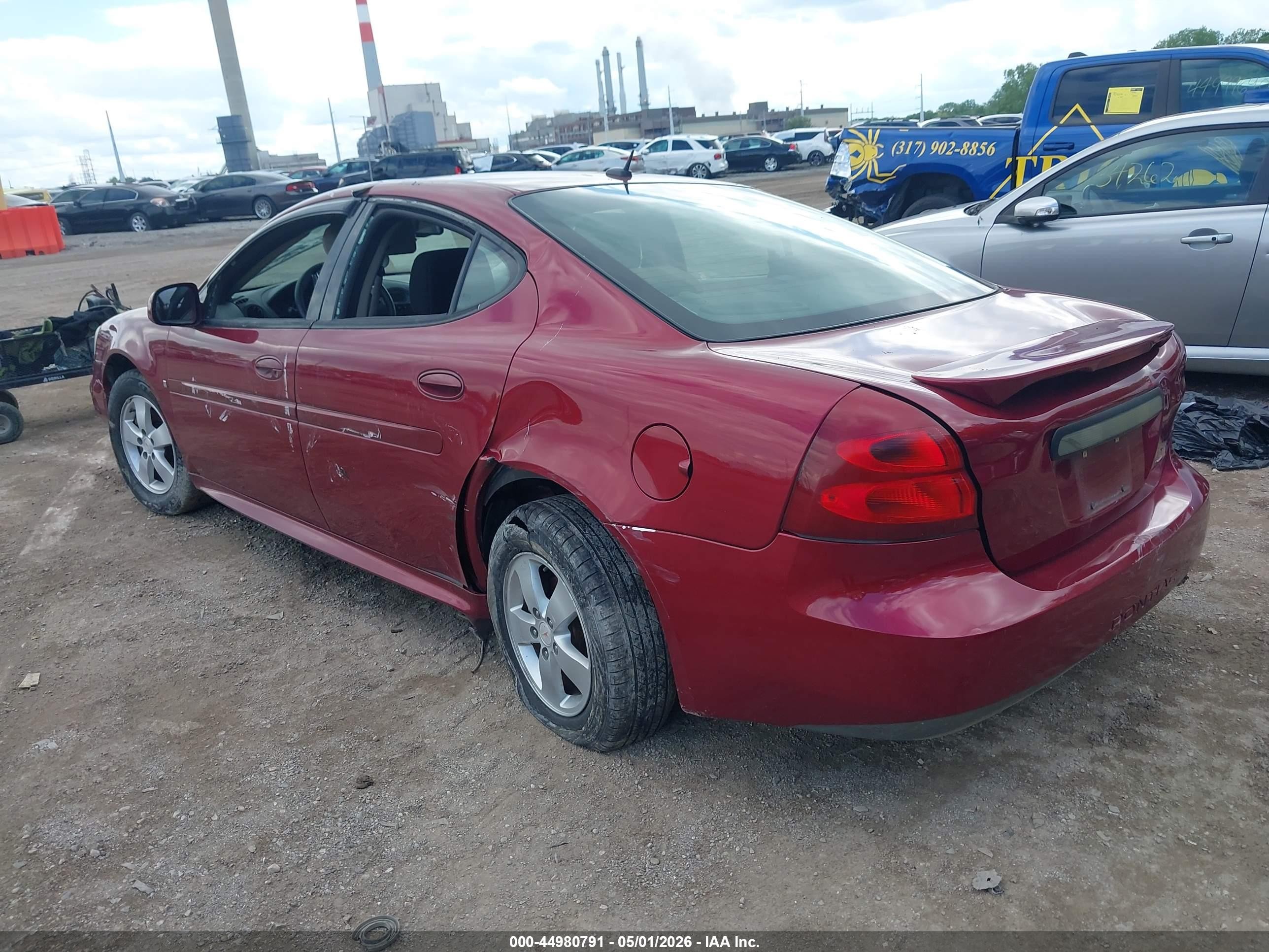 2007 Pontiac Grand Prix   Red vin: 2G2WP552671180729