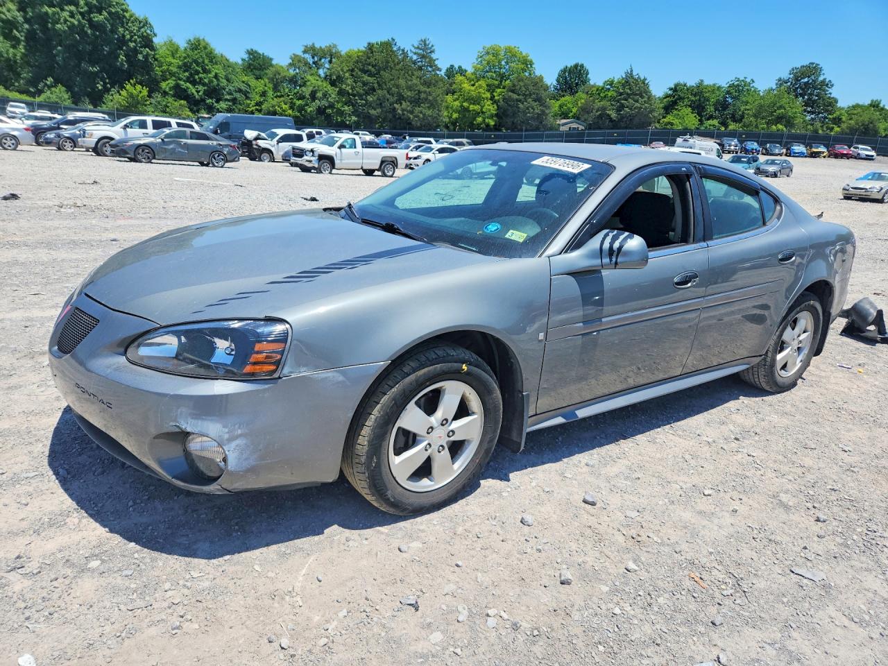 2008 Pontiac Grand Prix Silver vin: 2G2WP552681144427