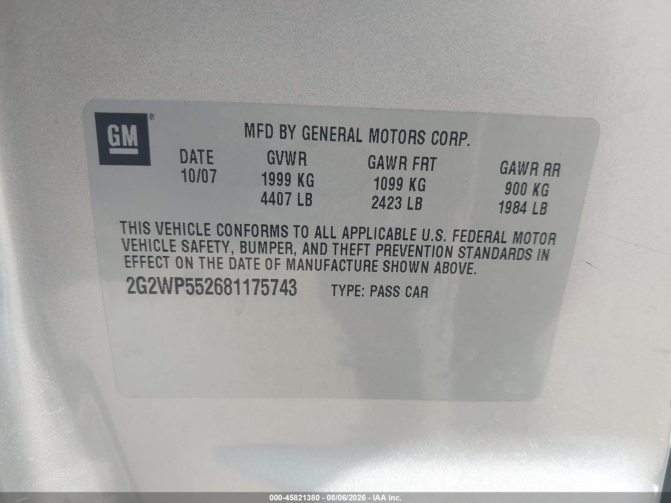 2008 Pontiac Grand Prix   Silver vin: 2G2WP552681175743