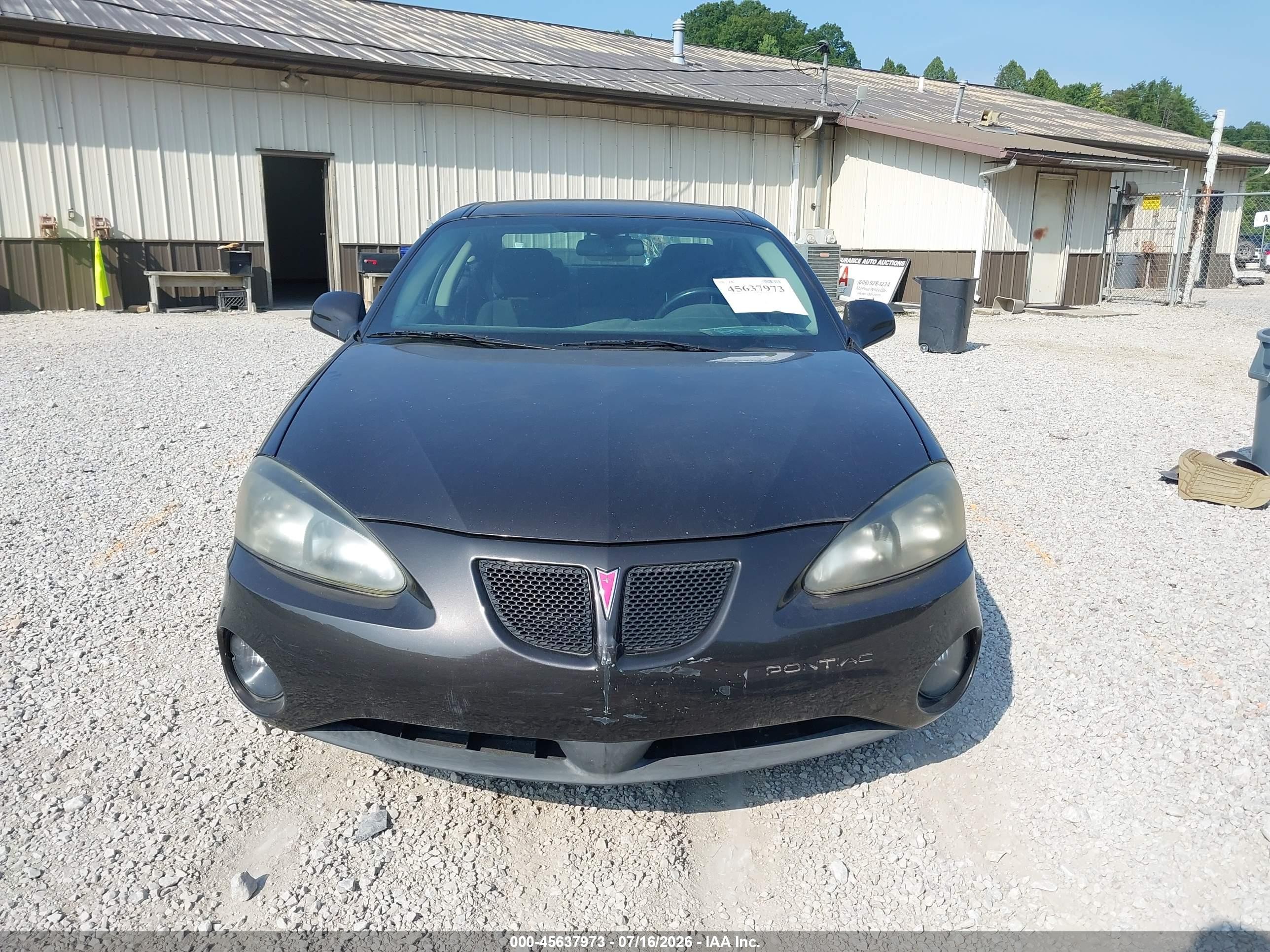 2008 Pontiac Grand Prix   Brown vin: 2G2WP552681181154