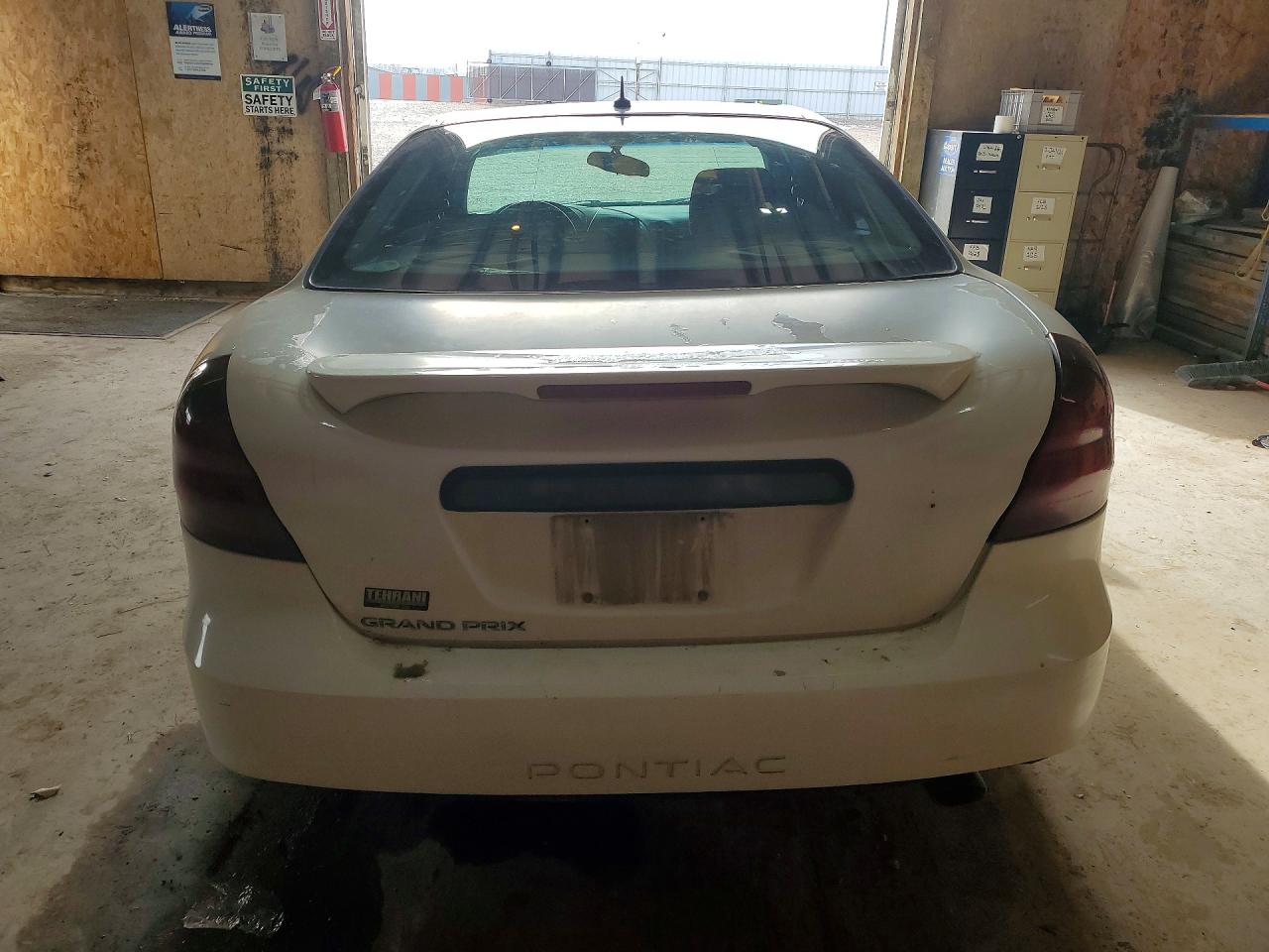 2007 Pontiac Grand Prix White vin: 2G2WP552771179685