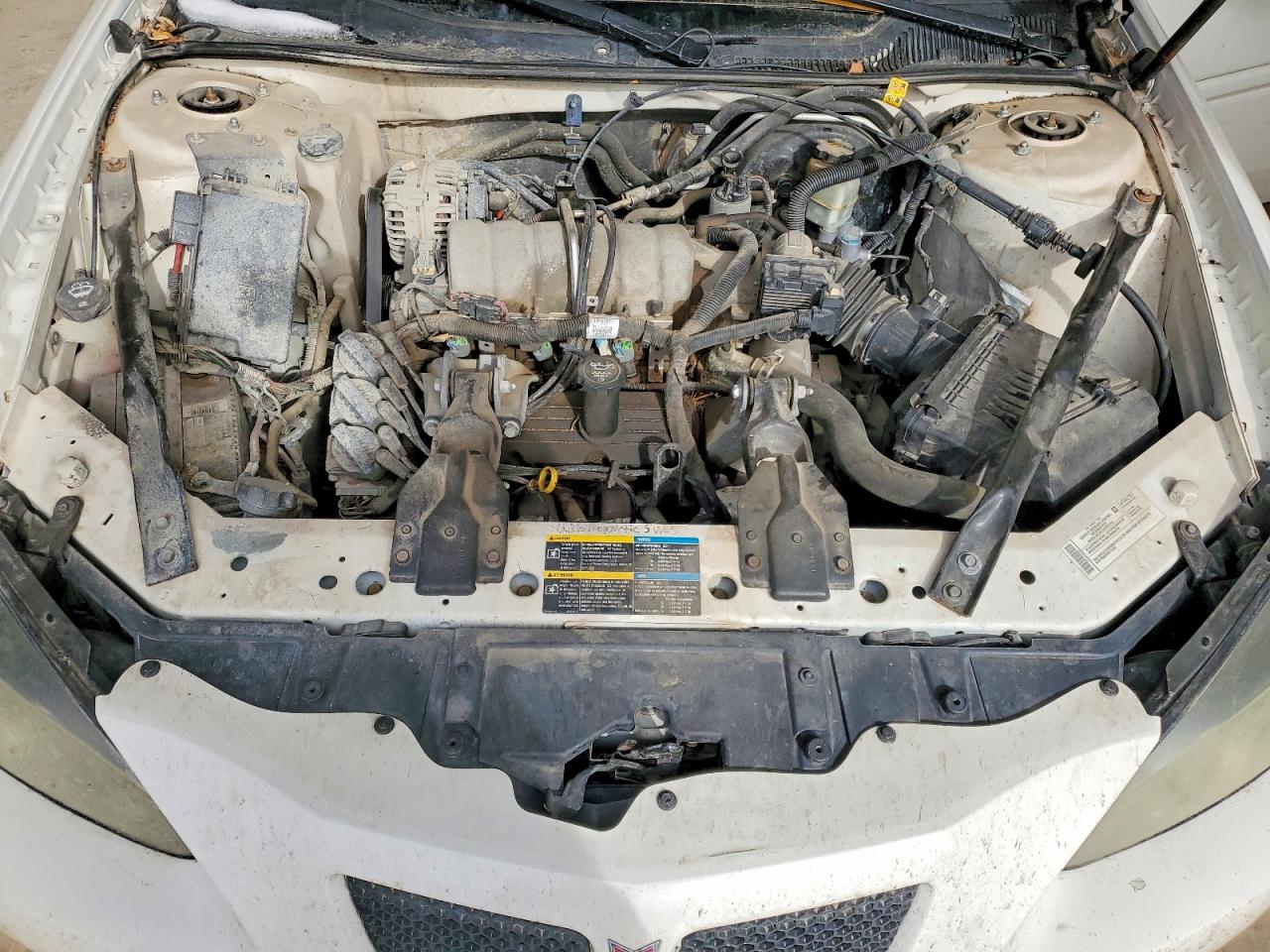 2007 Pontiac Grand Prix White vin: 2G2WP552771179685